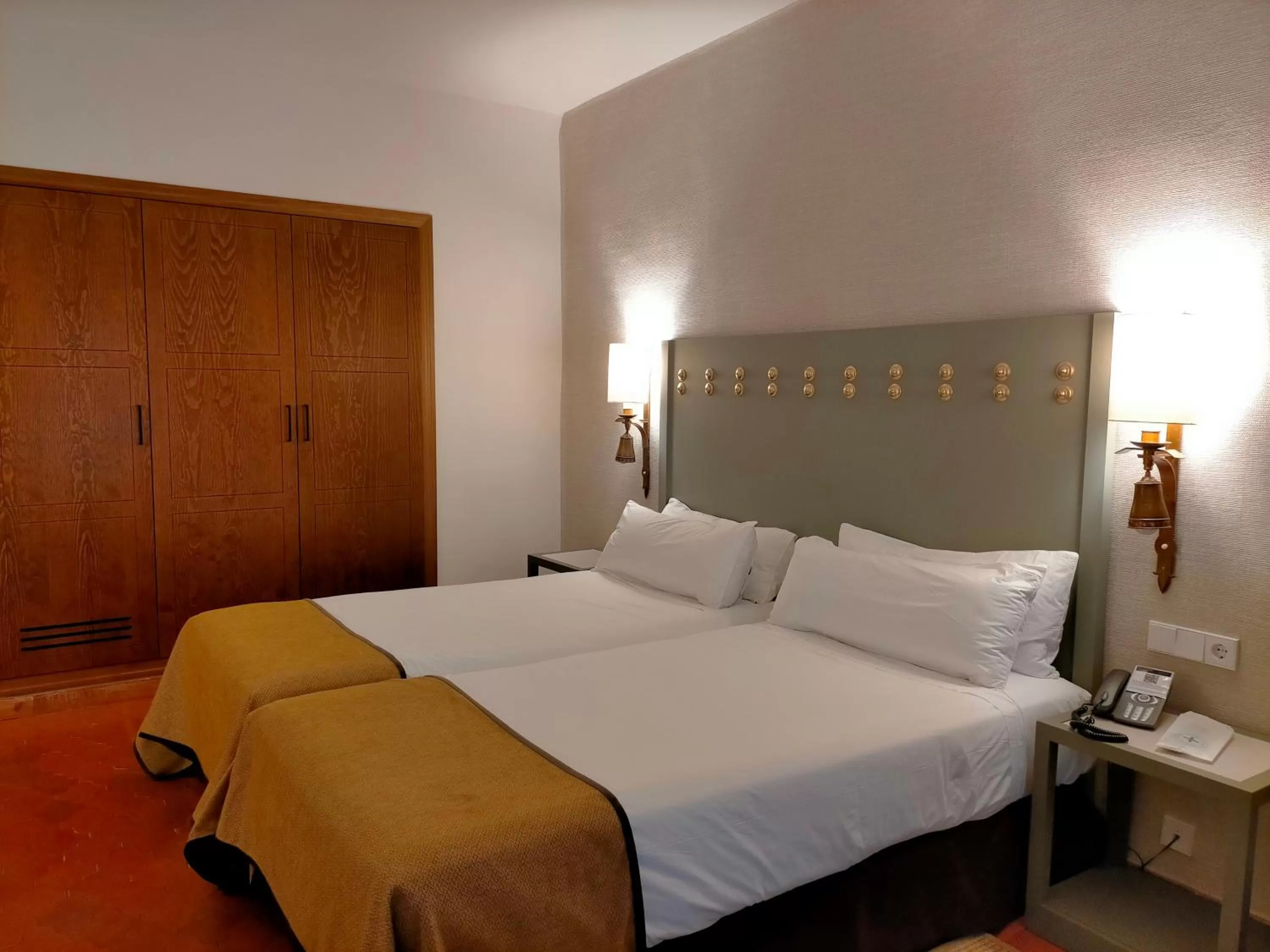 Triple Room in Parador de Benavente