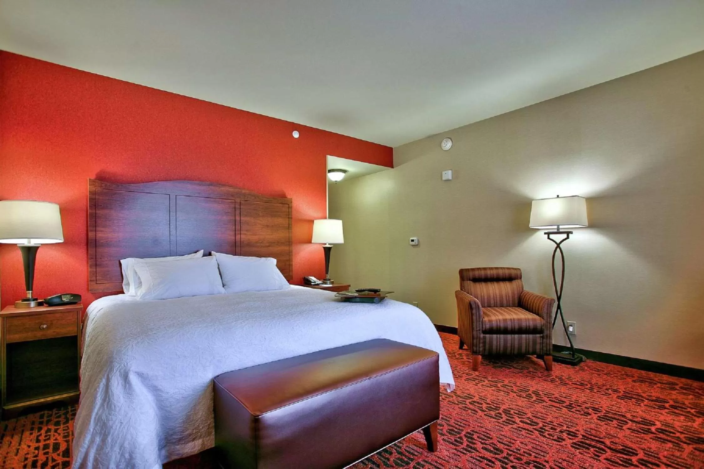 King Room - Non-Smoking in Hampton Inn & Suites Scottsdale at Talking Stick