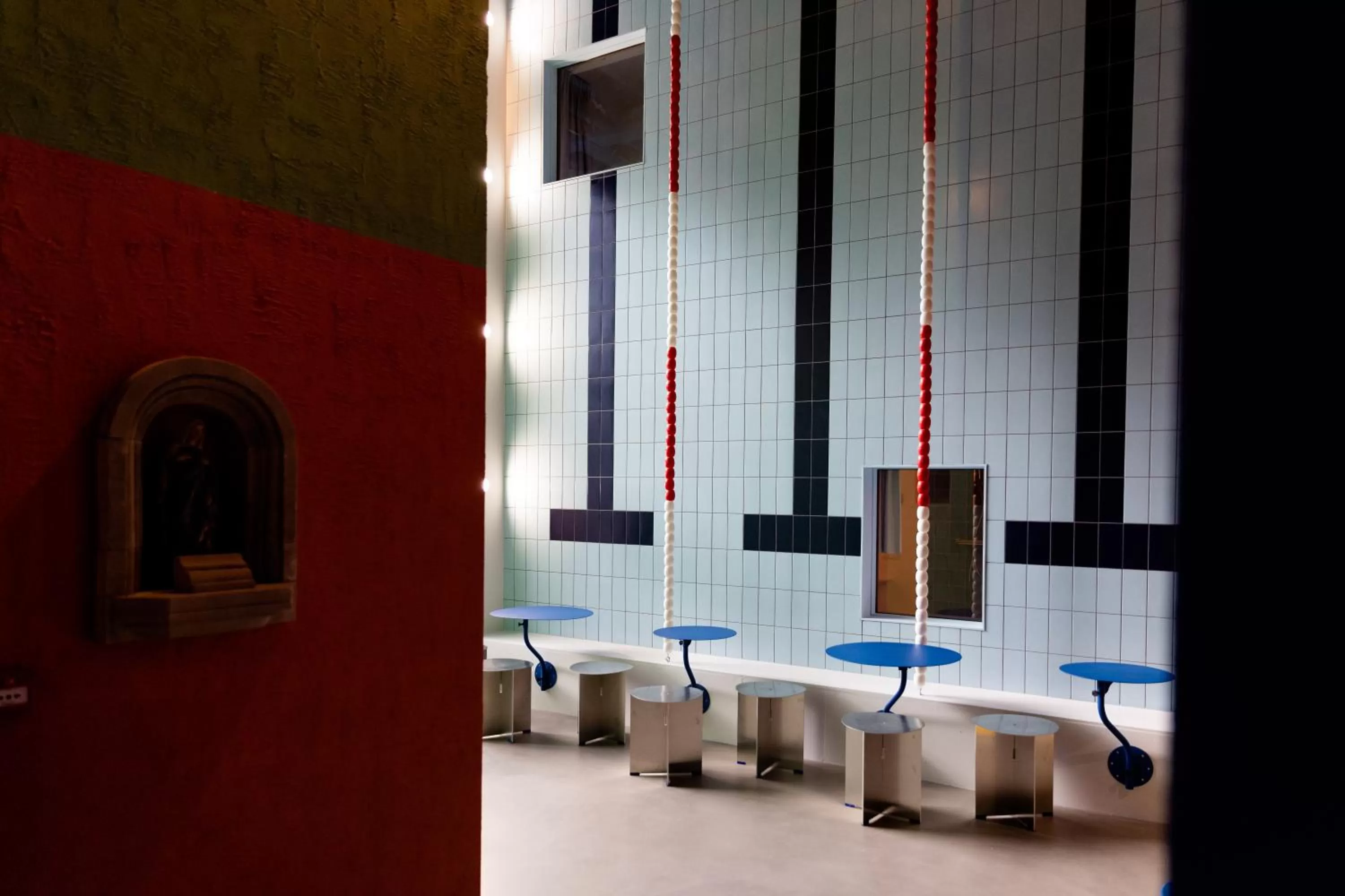 Vertical Swimming Pool in Hotel Not Hotel Rotterdam