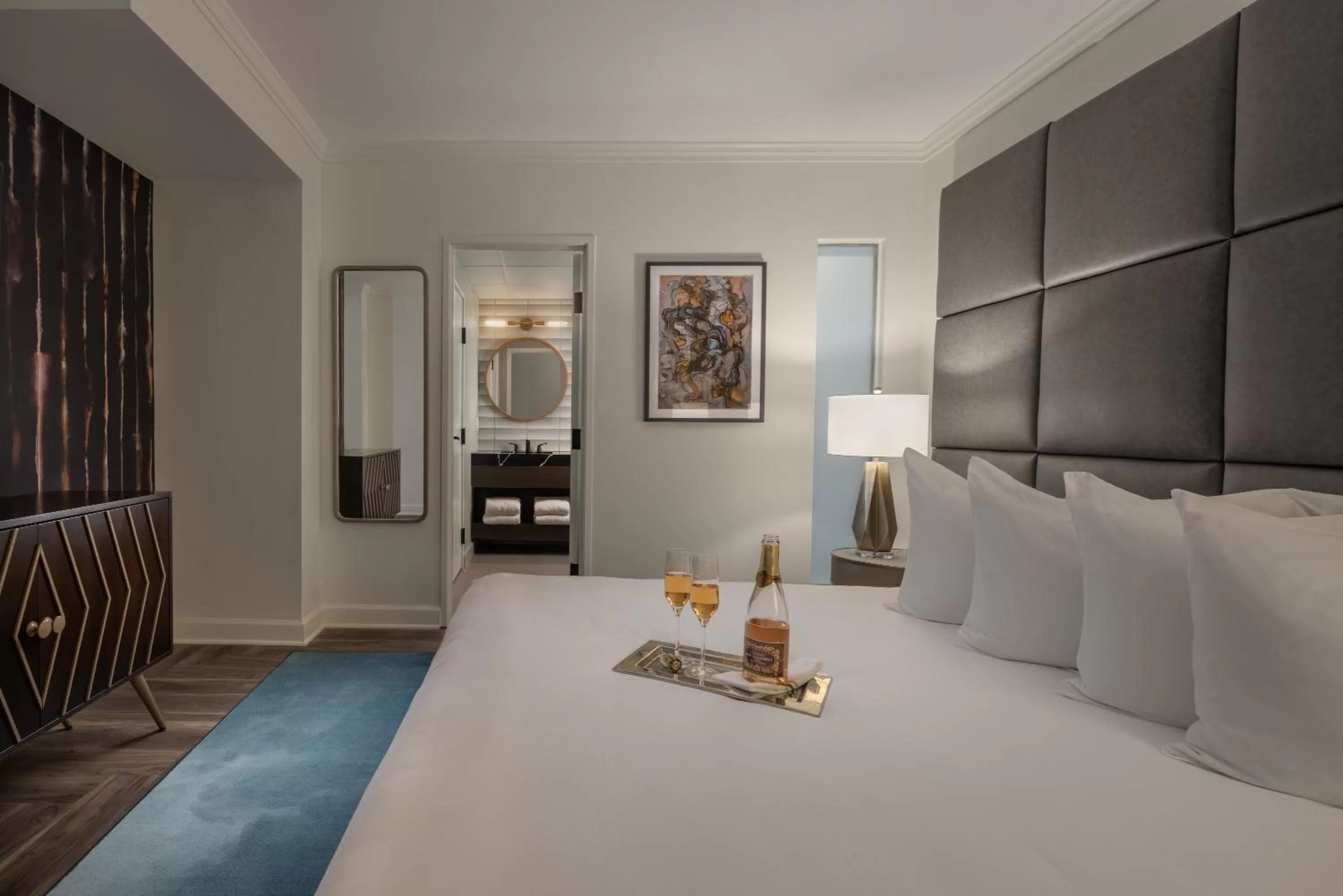 King Suite in Hotel Deco