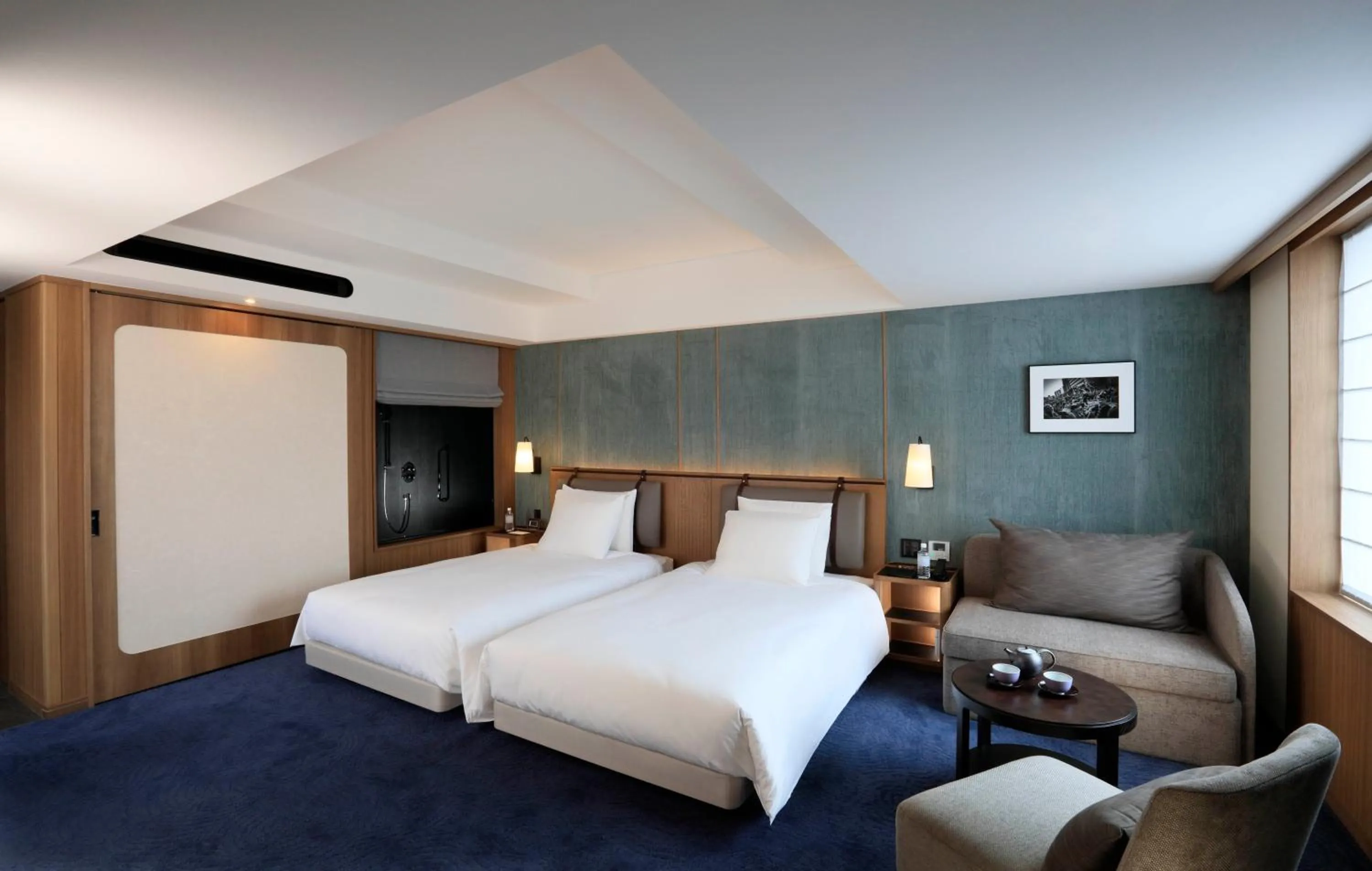 Superior Twin Room - High Floor - in Hotel Collective