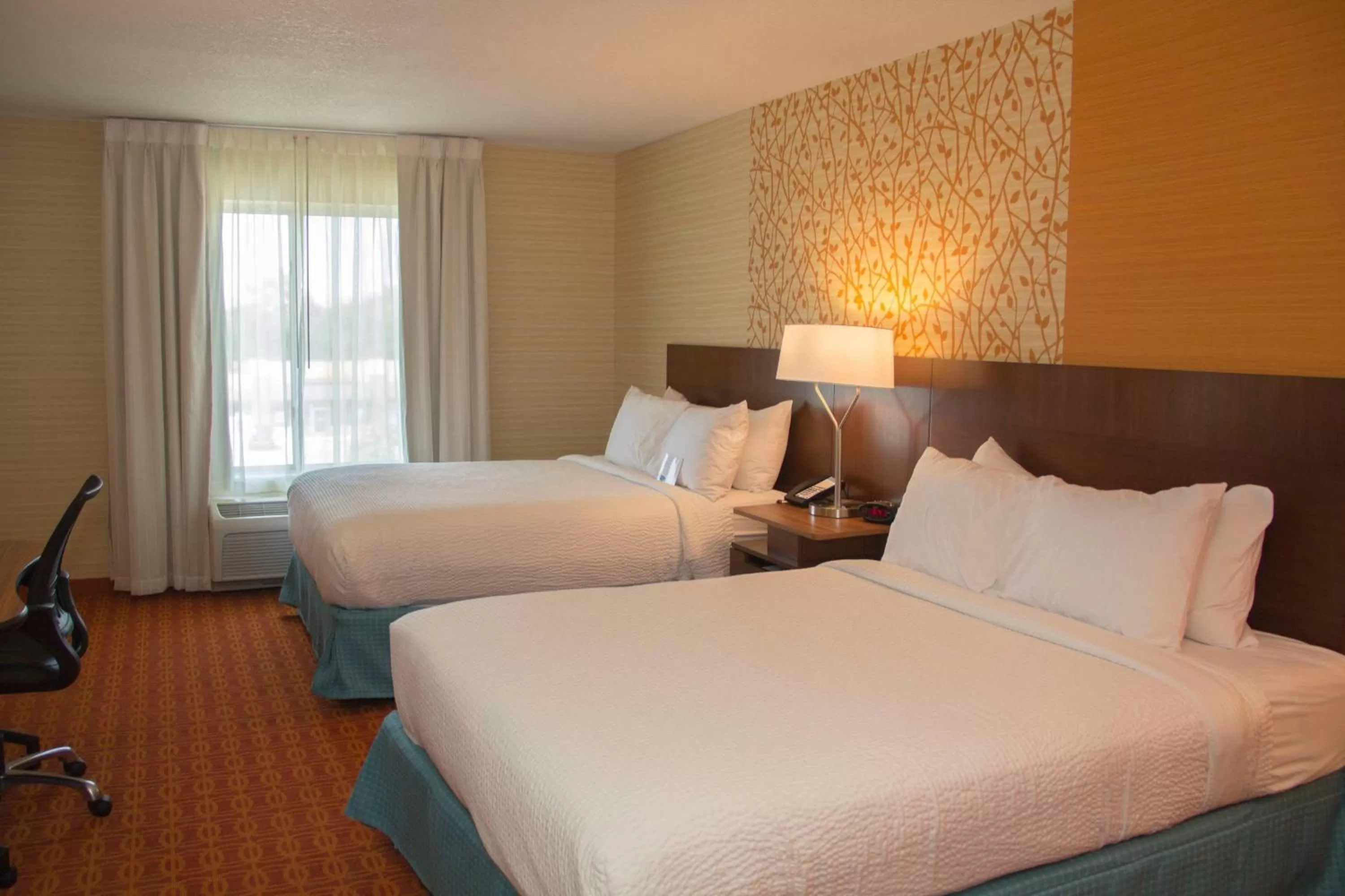 Queen Room with Two Queen Beds in Peach Tree Inn and Suites