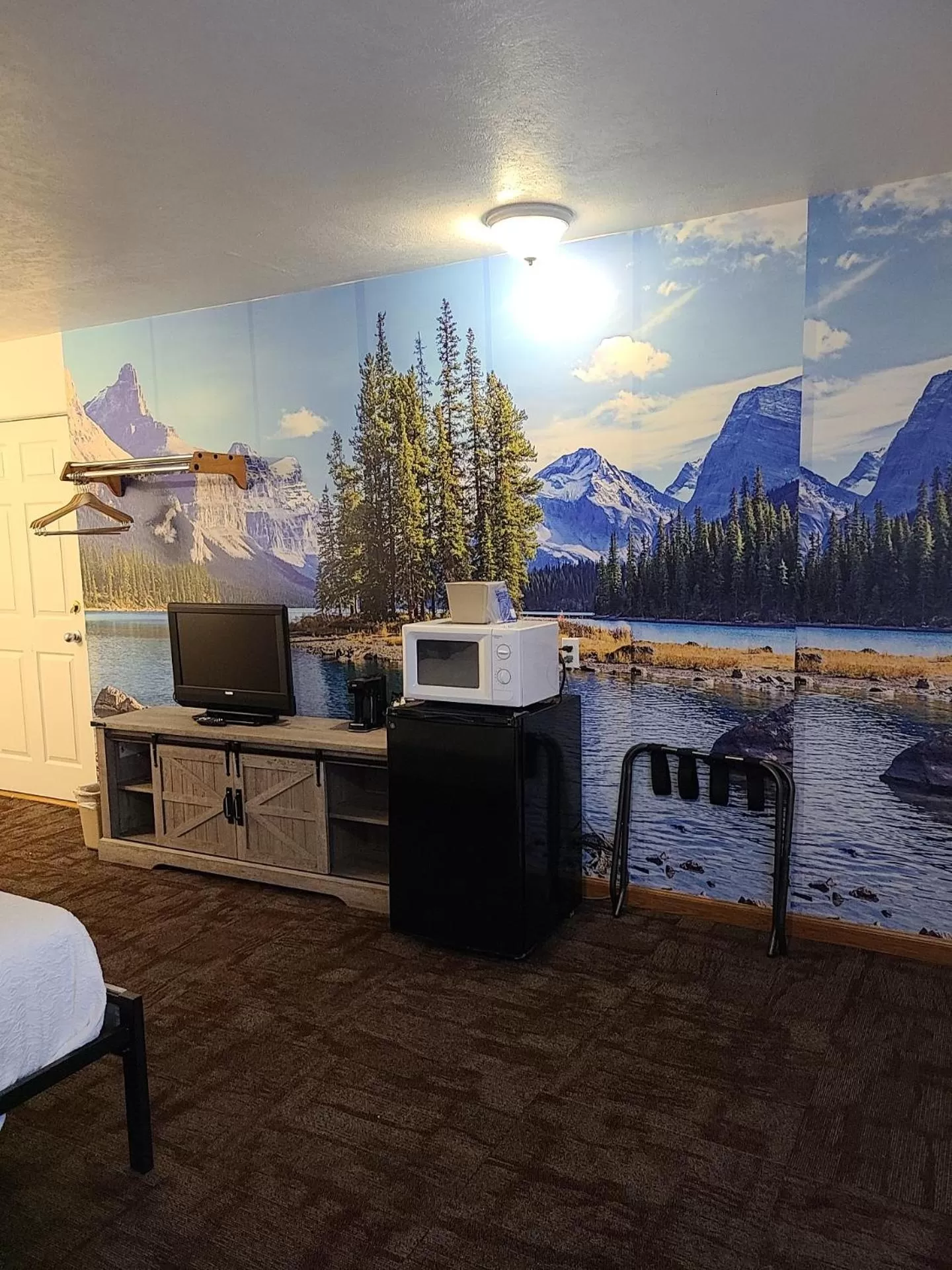 Queen Room in Jefferson Inn