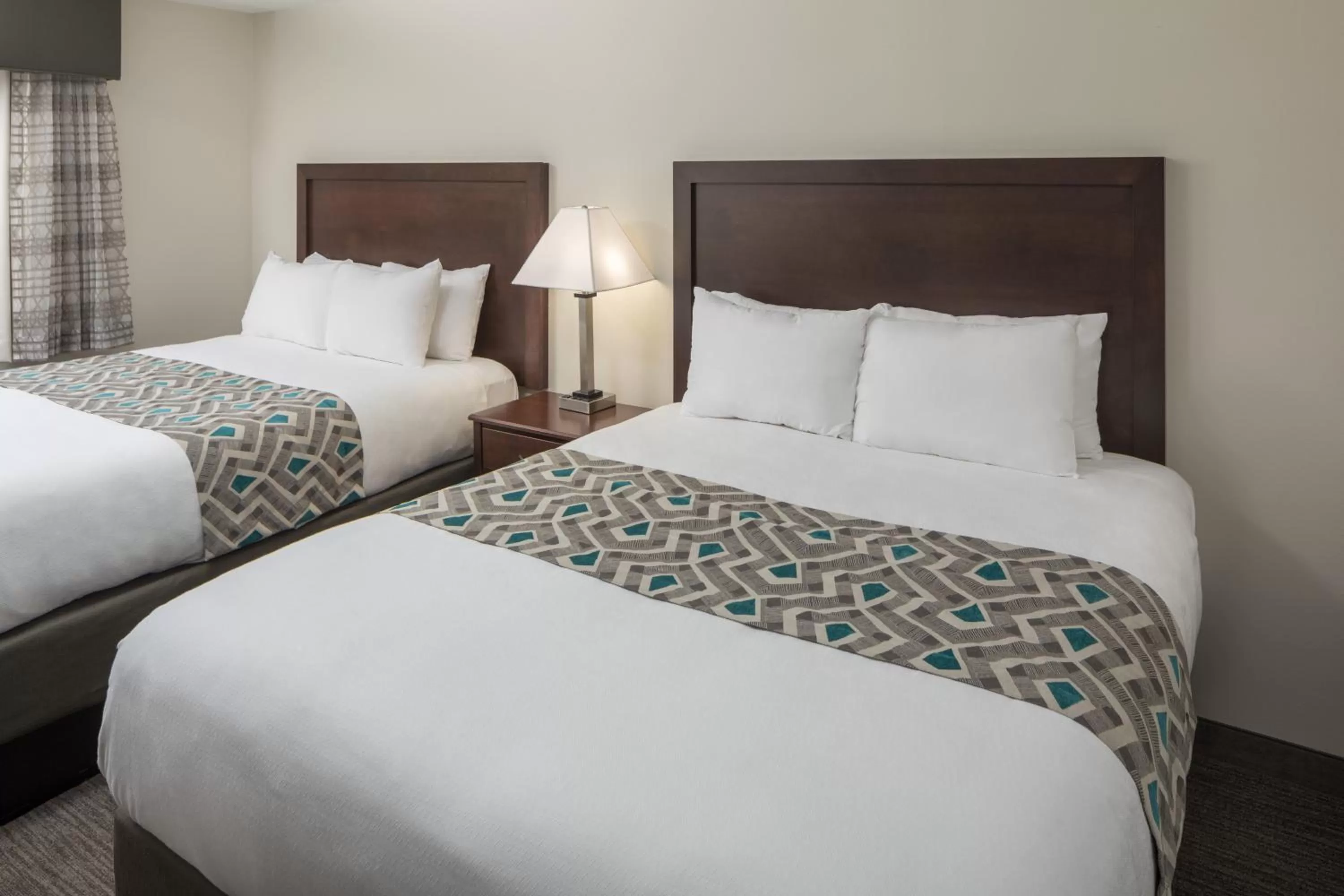 Standard Queen Room with Two Queen Beds in Chestnut Mountain Resort