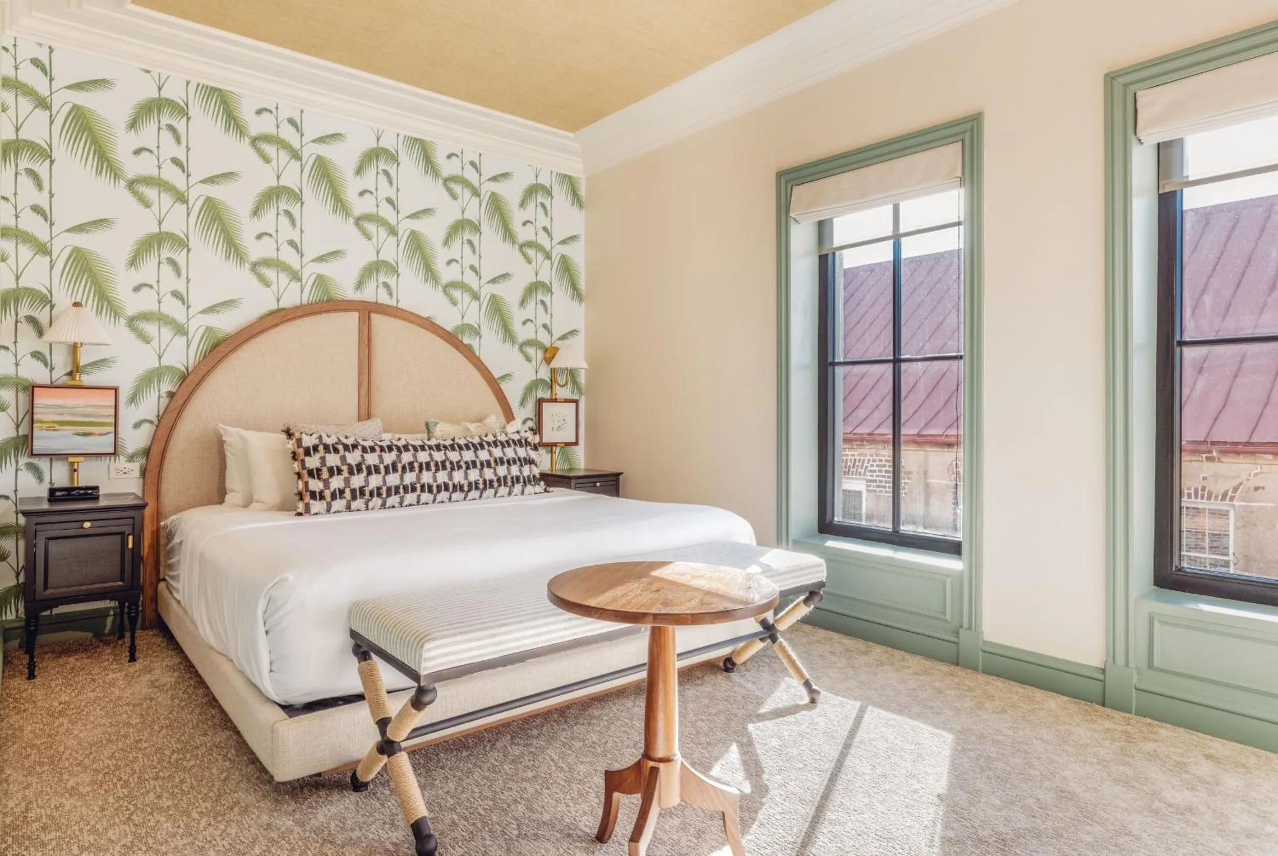 Deluxe King Room in The Palmetto Hotel, Charleston