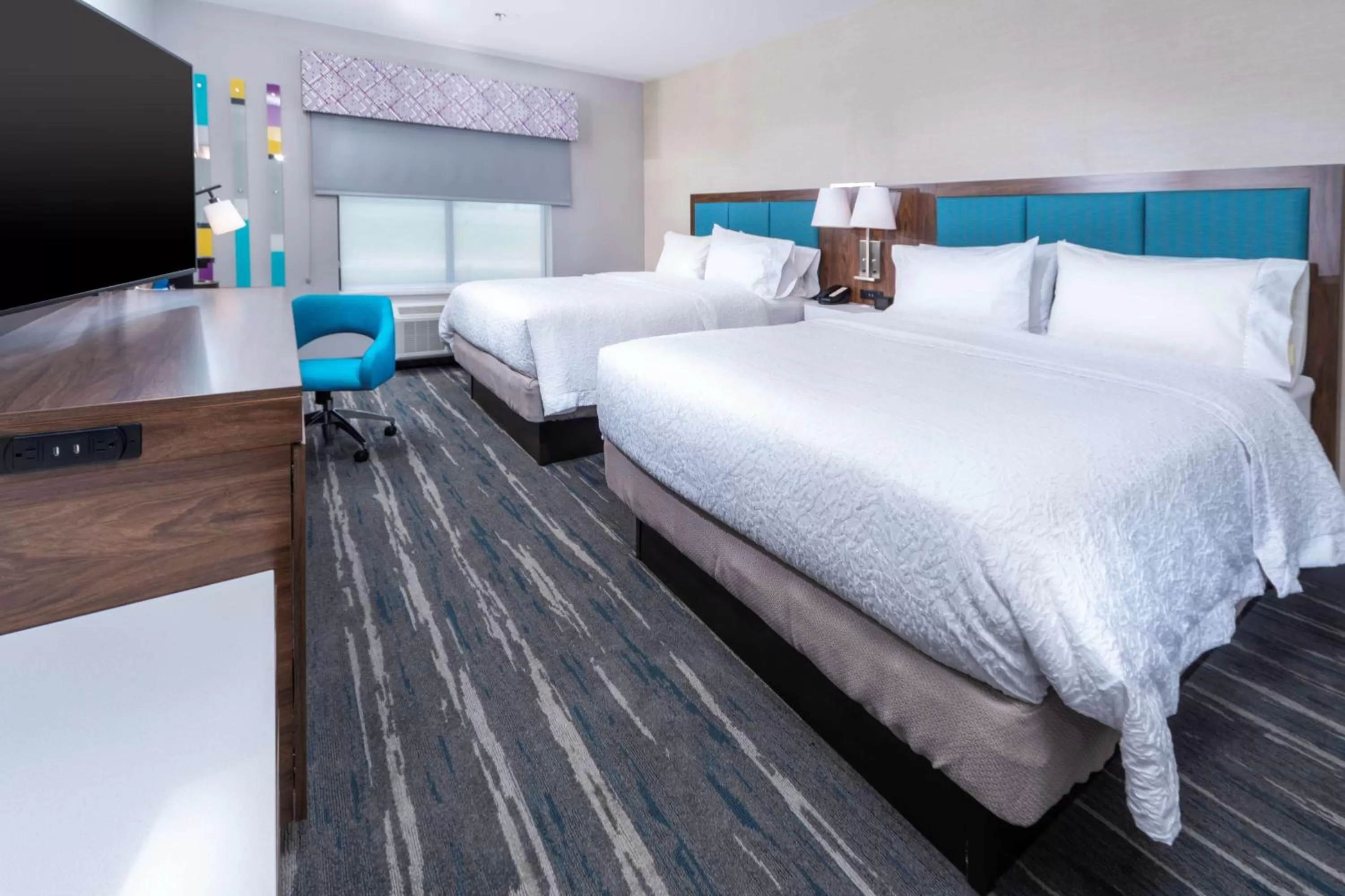 Queen Room with Two Queen Beds - Hearing Access/Non-Smoking in Hampton Inn & Suites Conway, Ar