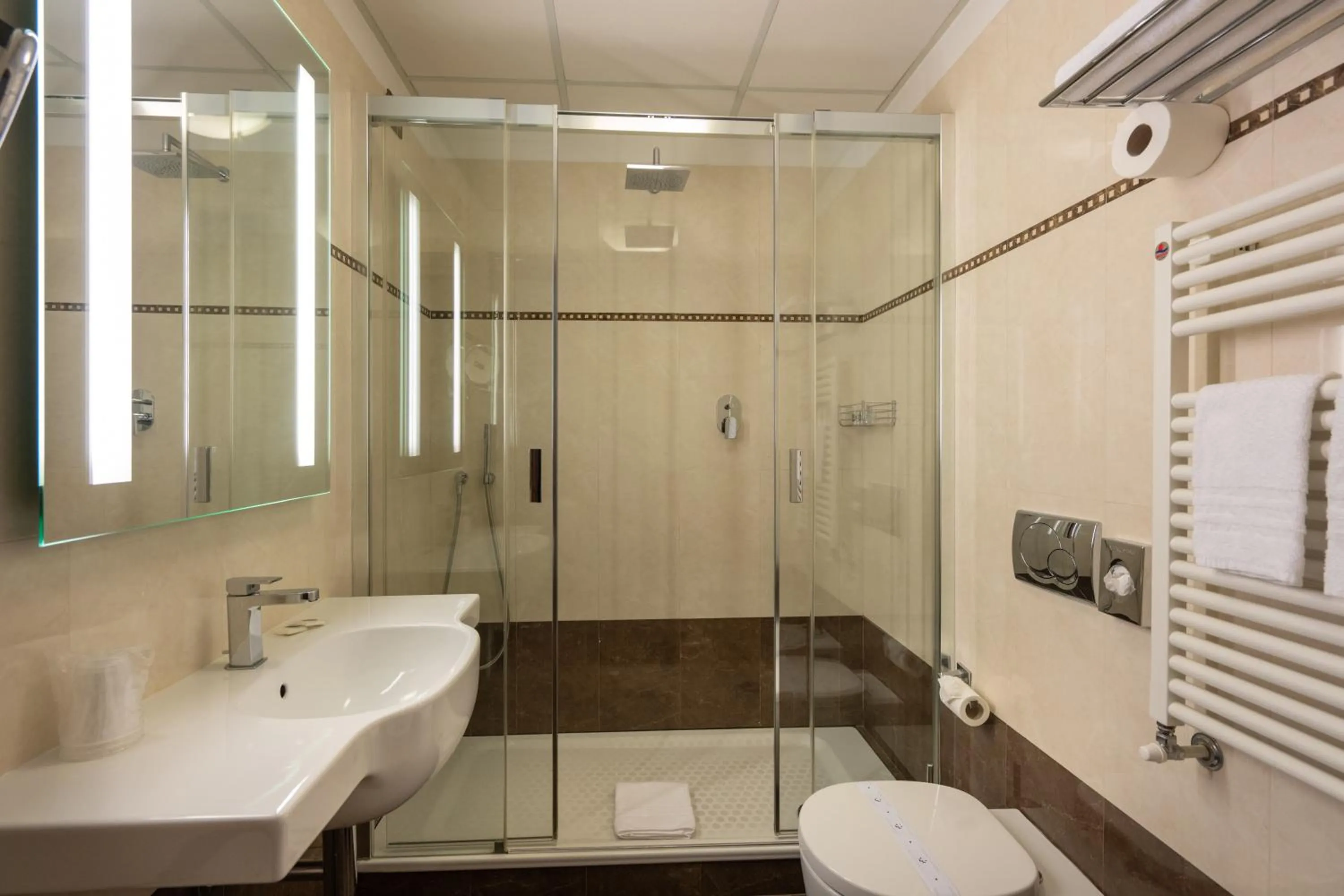 Triple Room in Hotel Iris