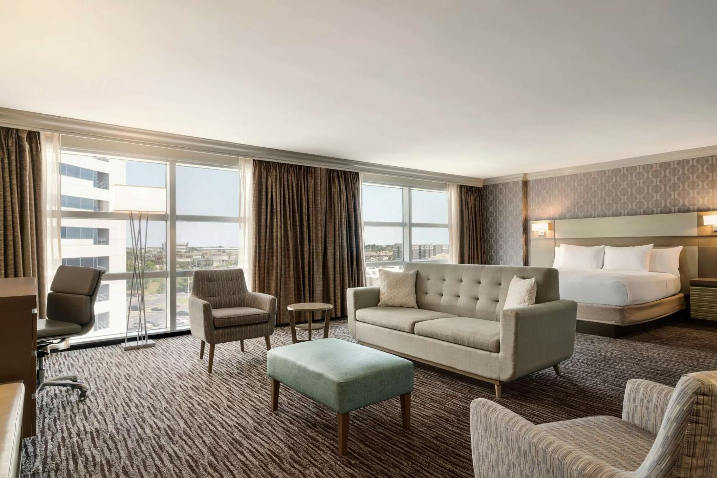 King Room with Sofa Bed - Non-Smoking in Hilton Melbourne, FL