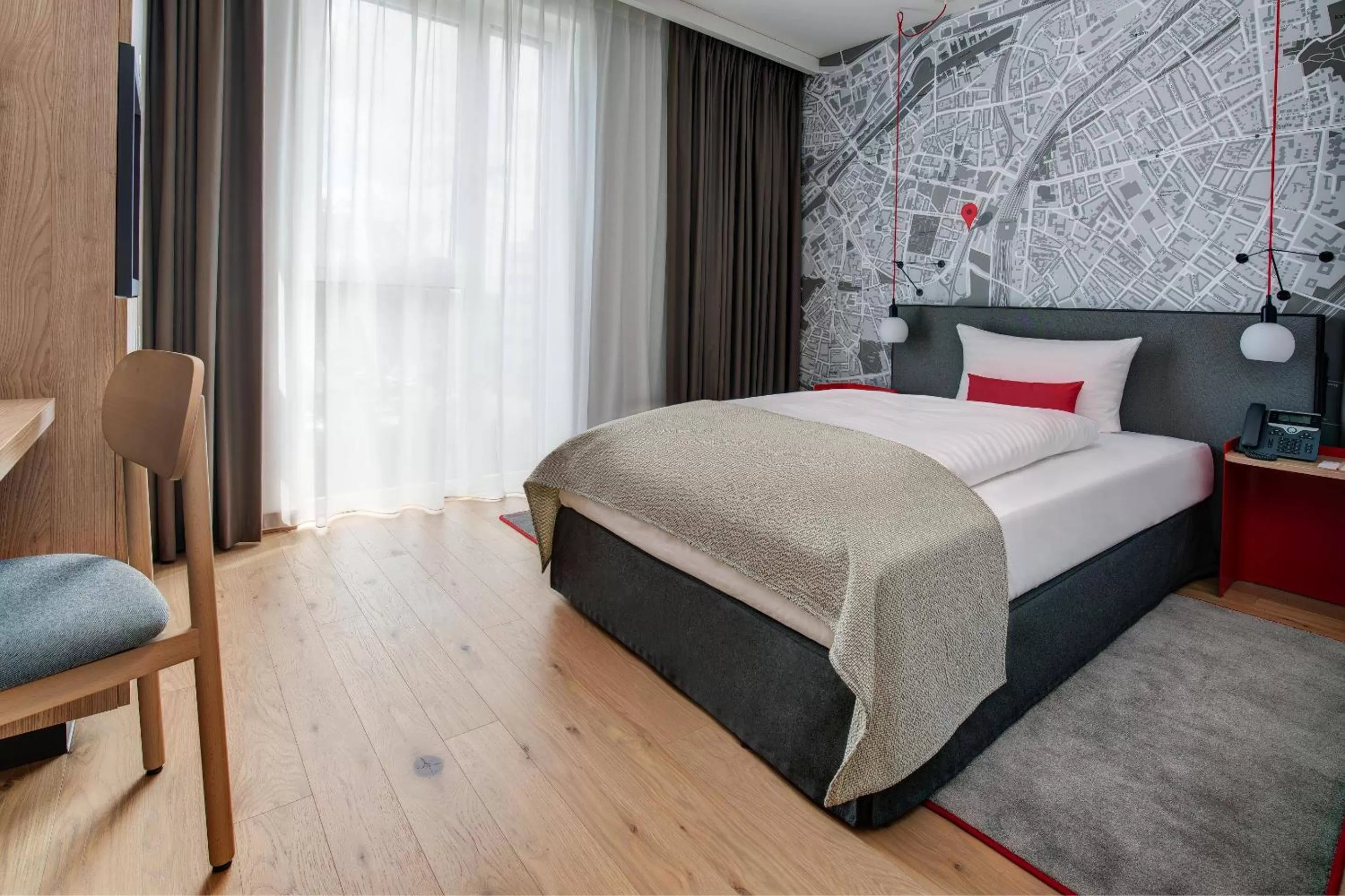 Double Room - single occupancy - Disability Access in IntercityHotel Duisburg