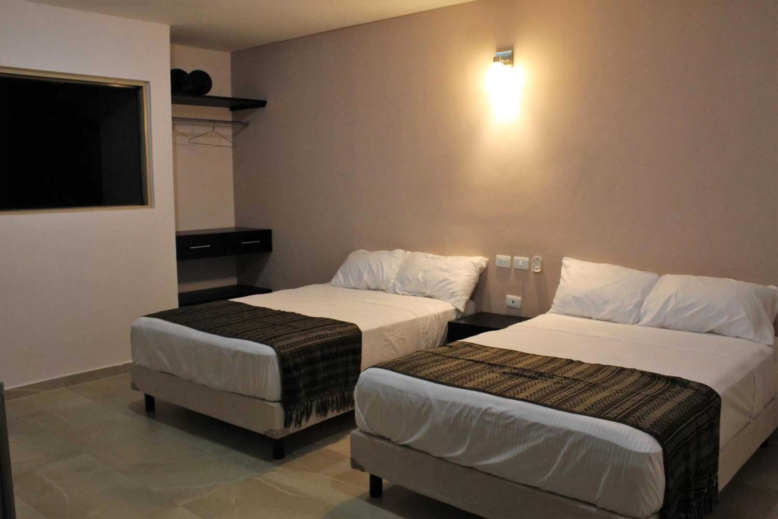 Double Room with Two Double Beds in Hotel Virreyes