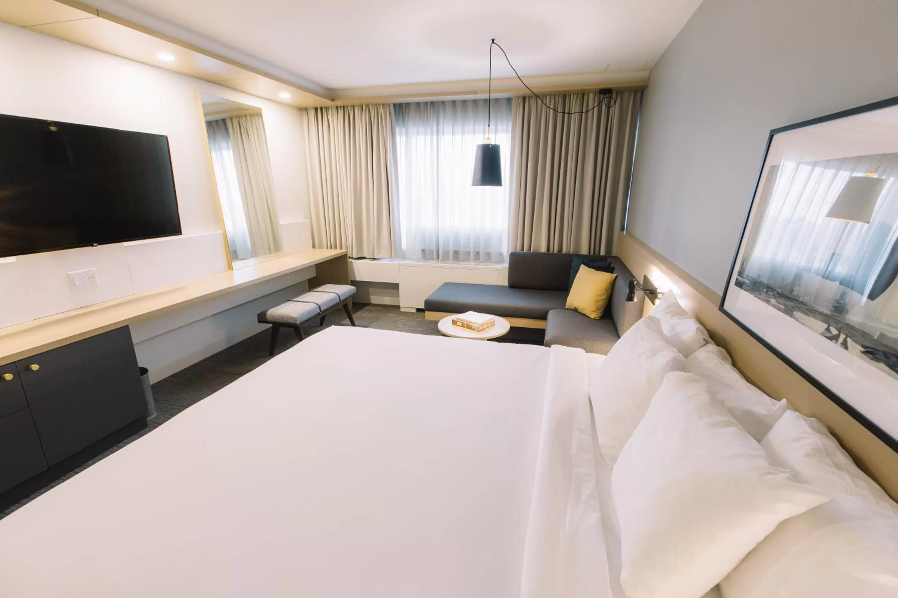 Deluxe King Room in Inn at the Forks