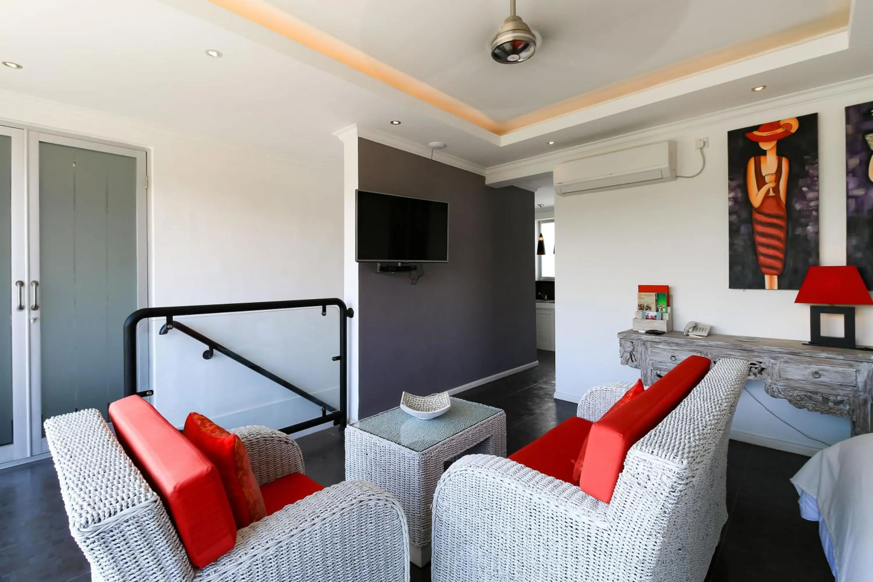 Executive Three-Bedroom Private Pool Villa in Aleesha Villas and Suites