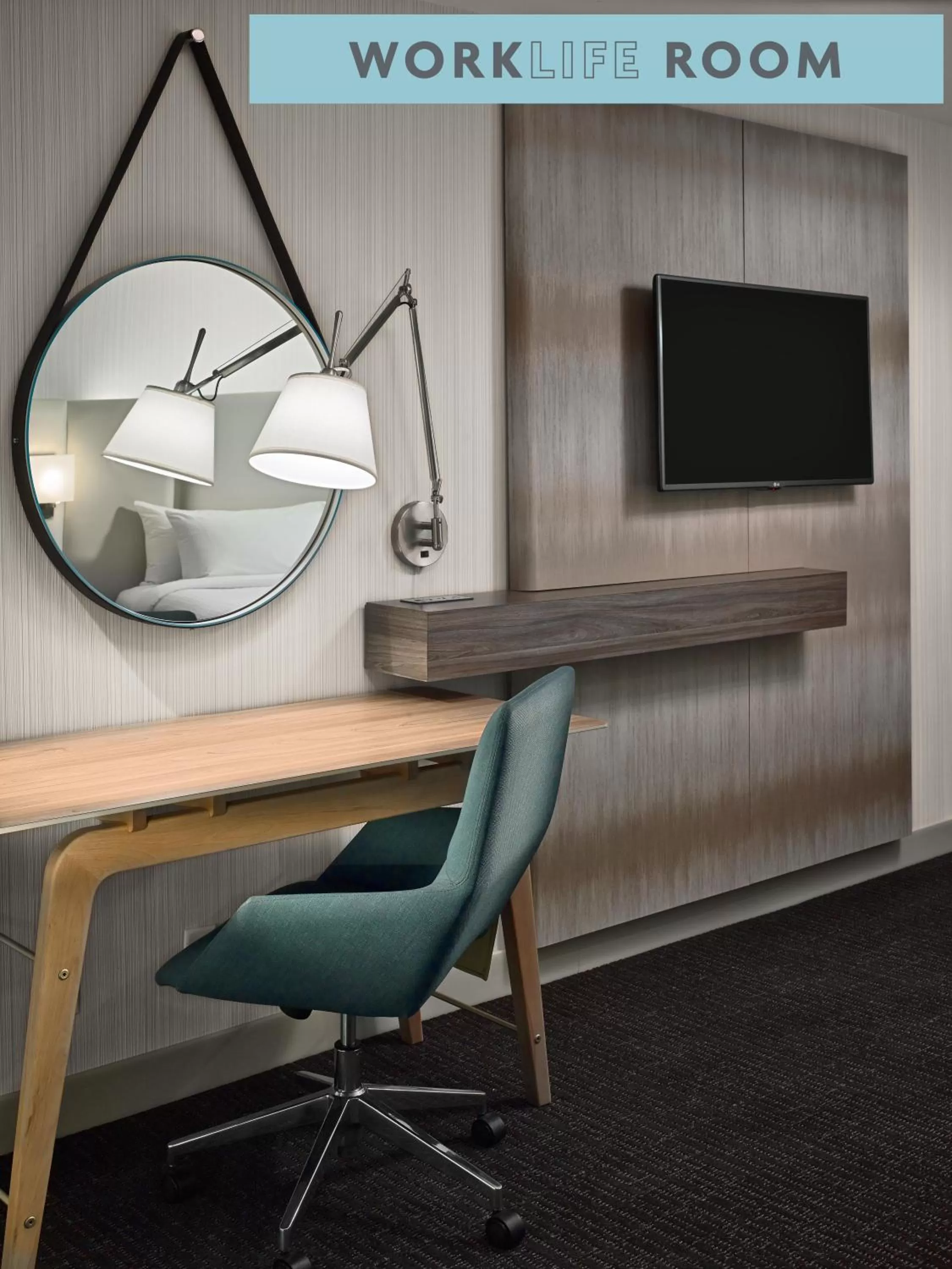 Deluxe Twin Room with Accessible Trans Shower - Non-Smoking in Crowne Plaza North Augusta, by IHG