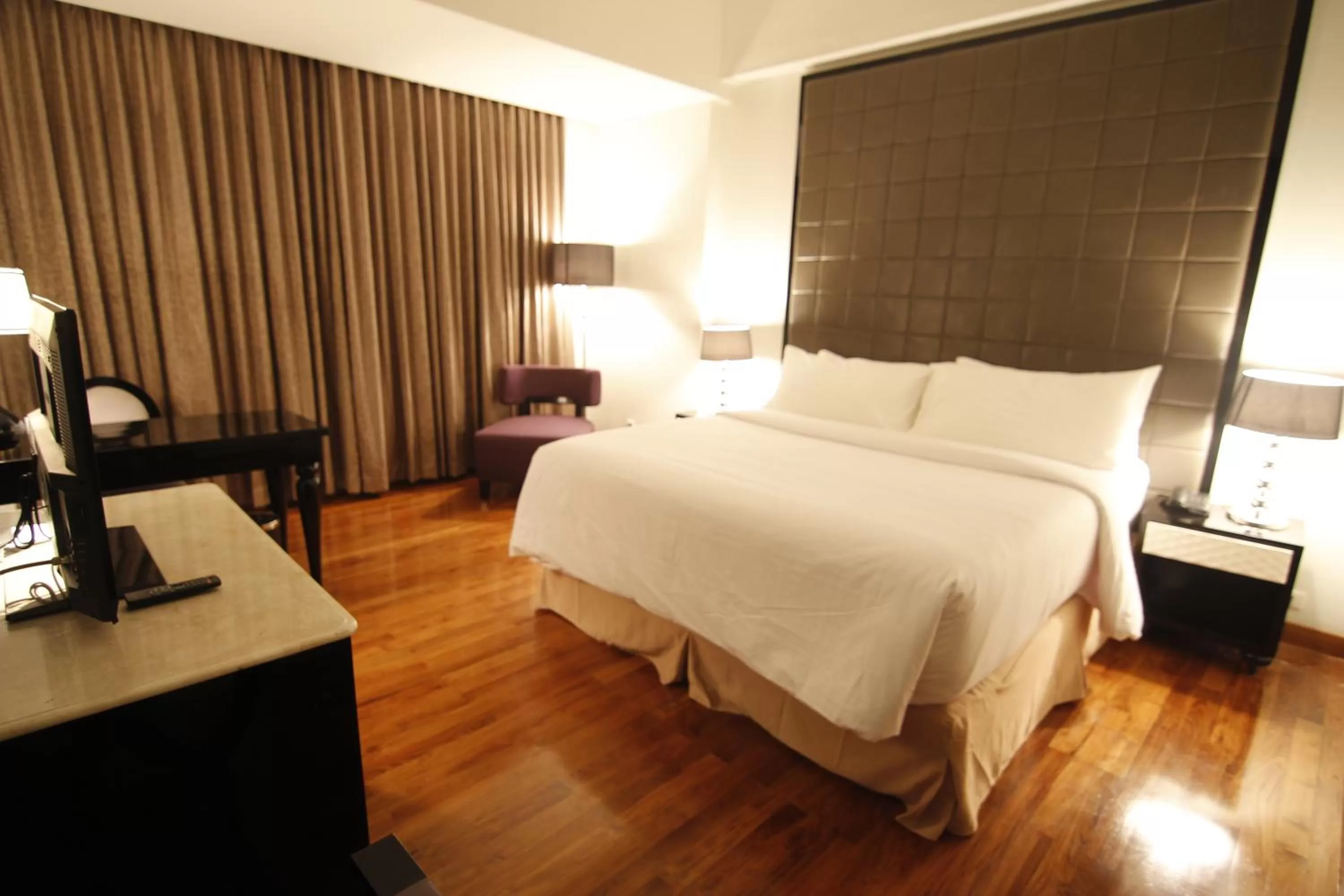 Deluxe Double or Twin Room - single occupancy in Hotel Diradja