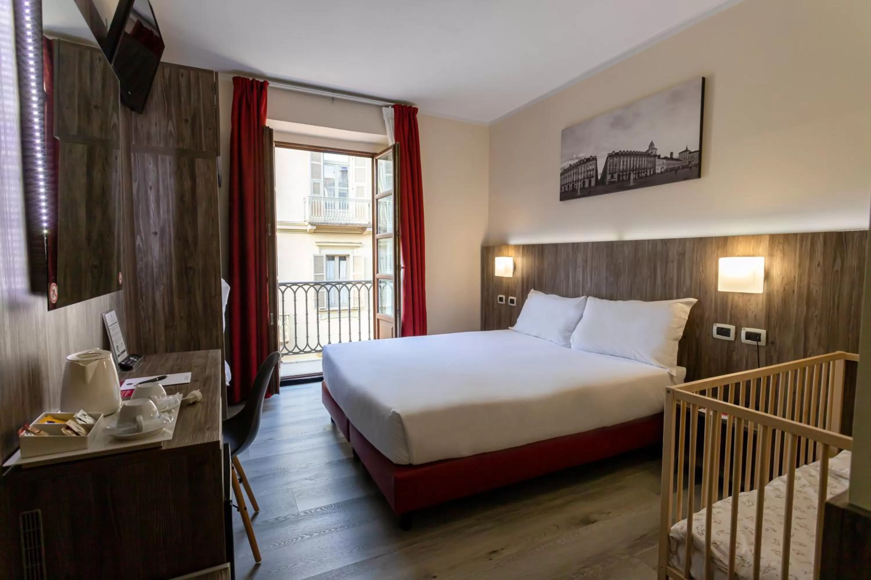 Standard Double or Twin Room - single occupancy in Hotel Urbani