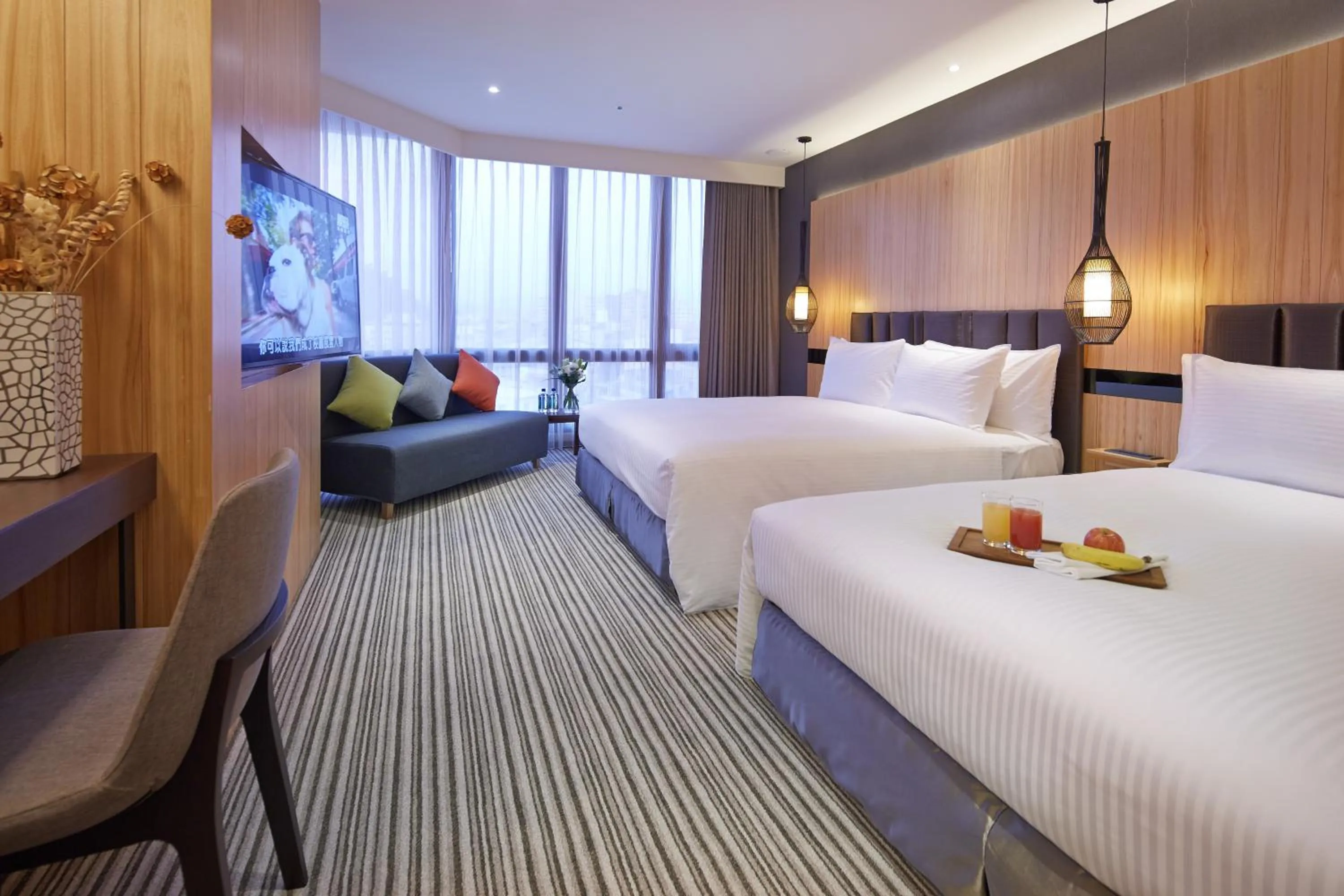 Quadruple Room with Bath in La Vida Hotel