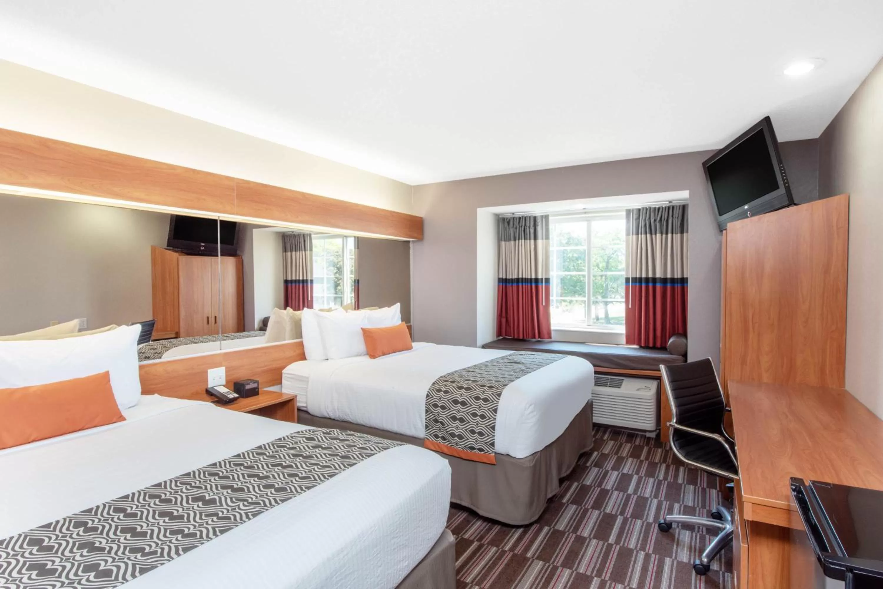 Queen Room with Two Queen Beds - Non-Smoking in Microtel Inn & Suites by Wyndham Springfield