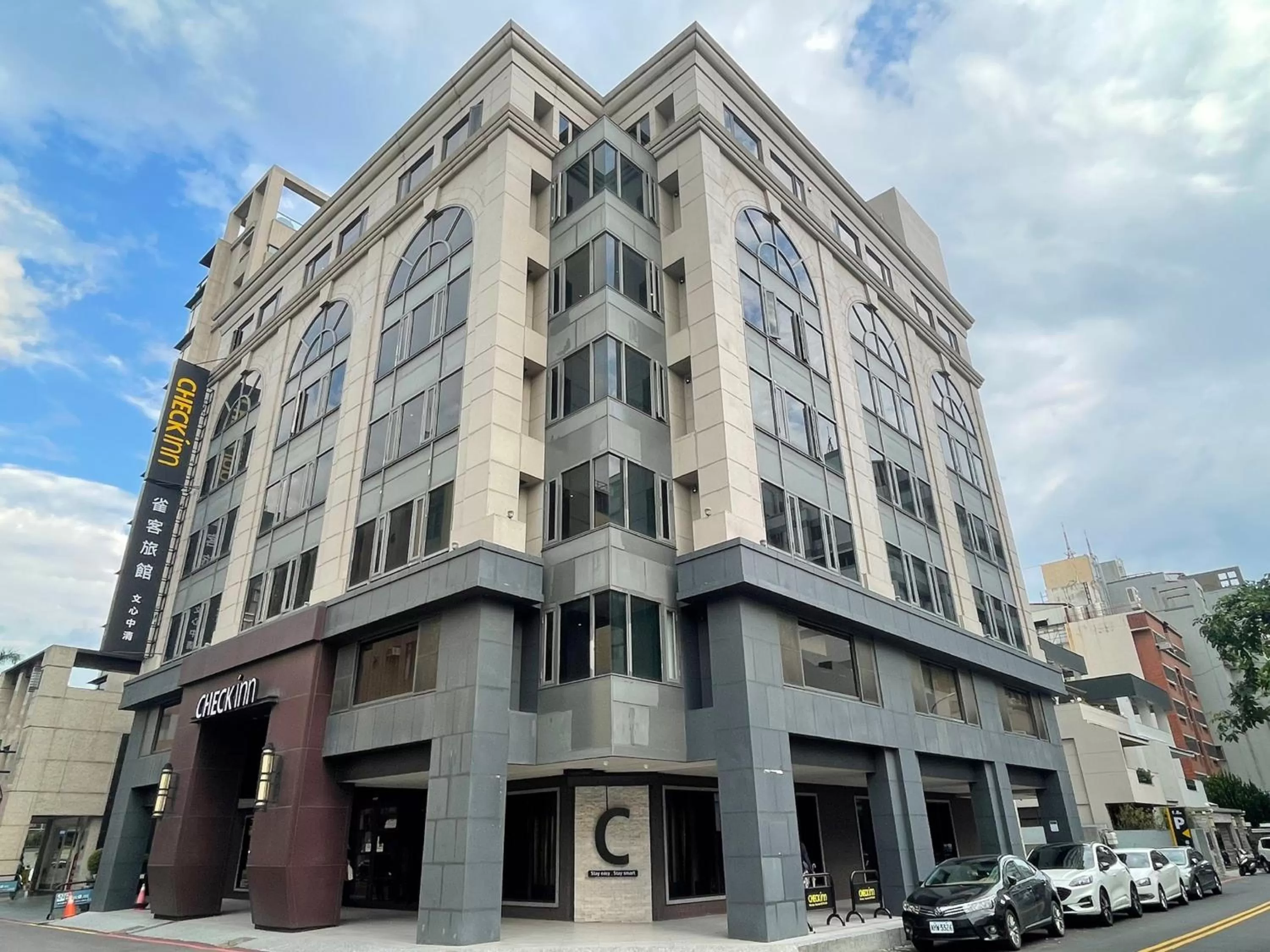 CHECK inn Taichung Wenxin Zhongqing