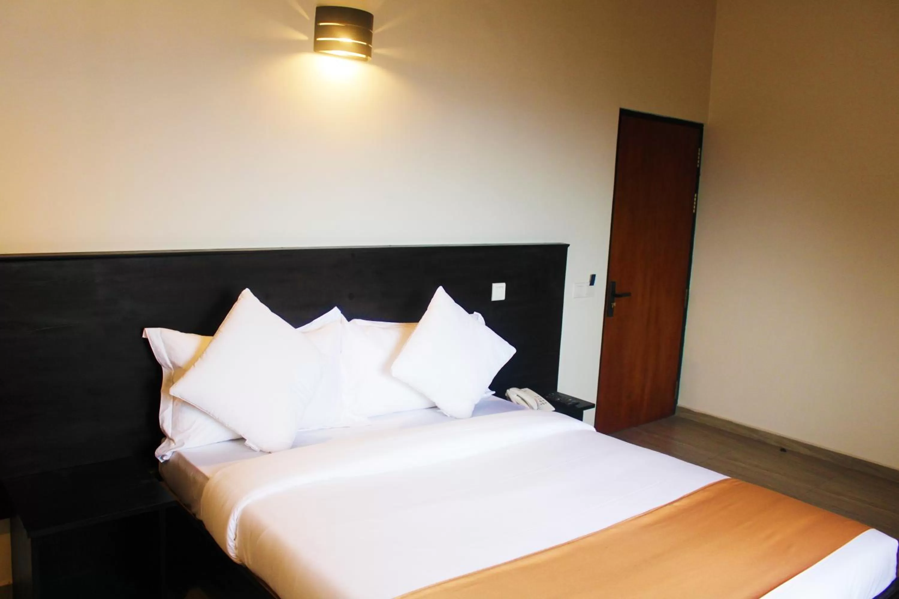 Deluxe Double Room in Sky Gate kandy