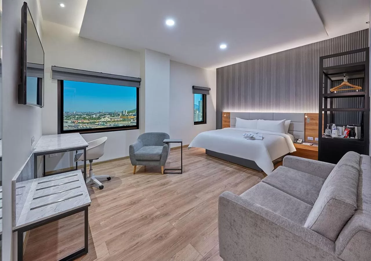 Premium Suite - Non-Smoking in Radisson Hotel Monterrey San Jeronimo
