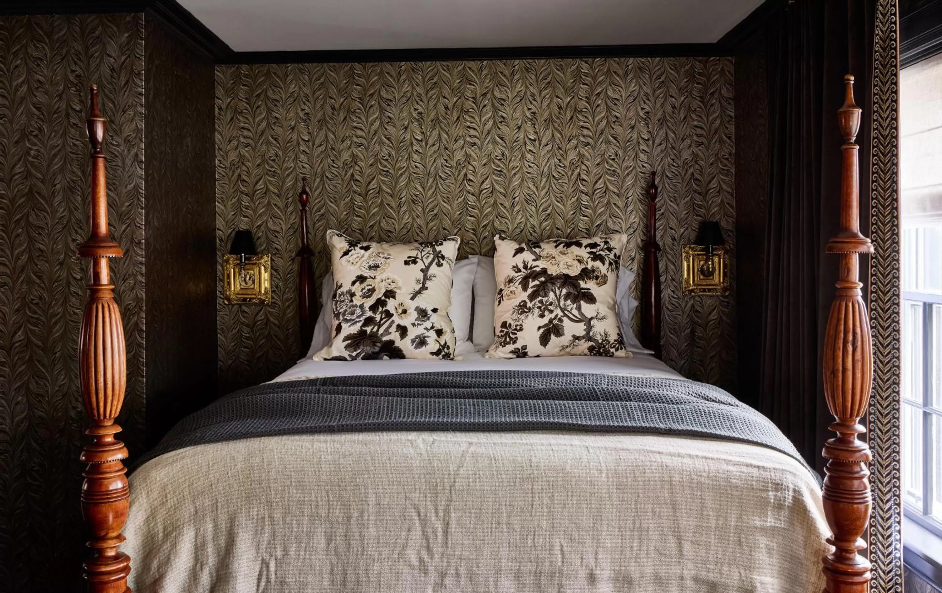 Nathaniel Lord Junior Suite in Kennebunkport Captains Collection