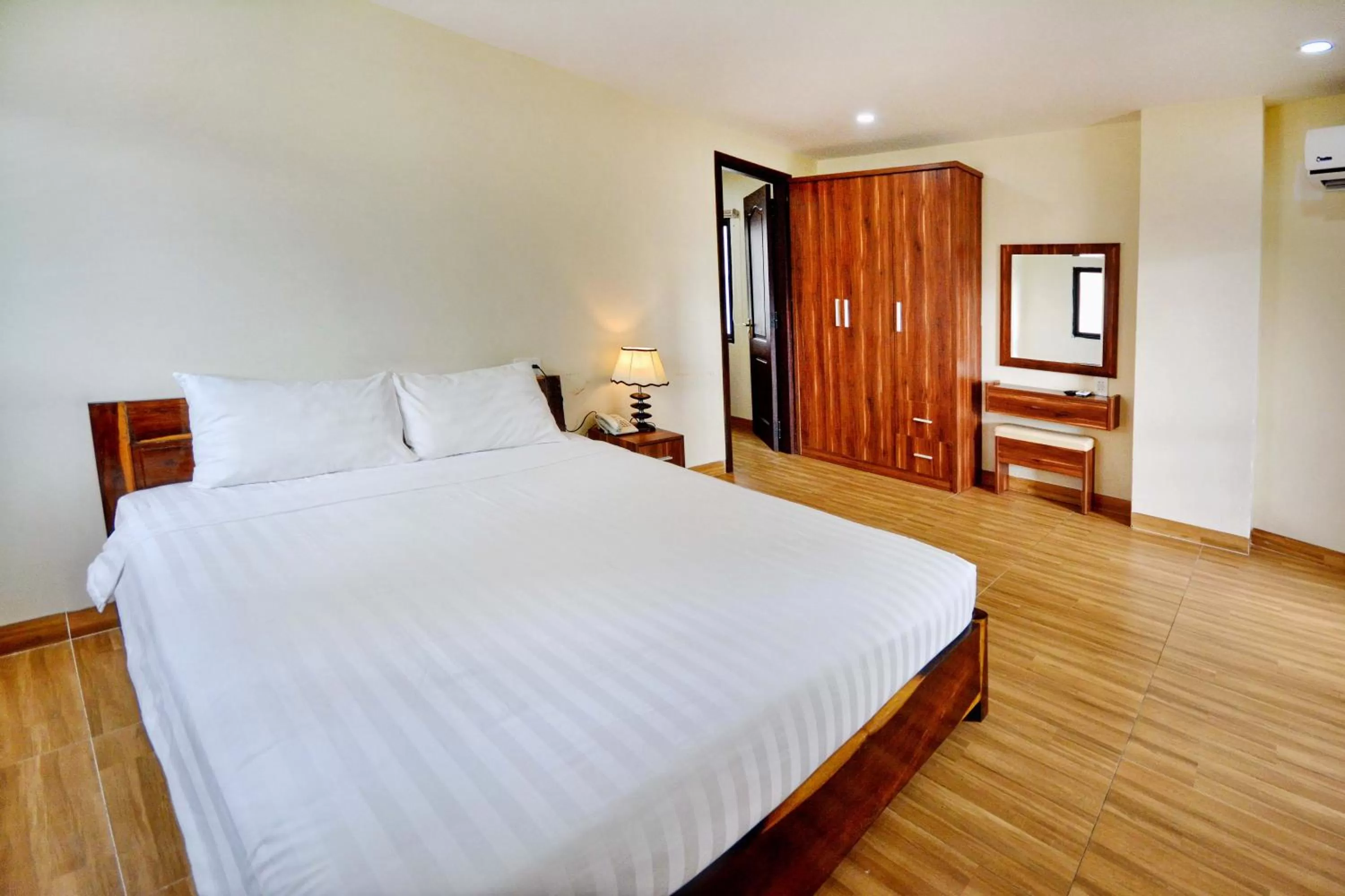 Deluxe Double Room in Harvey Hotel & Apartments