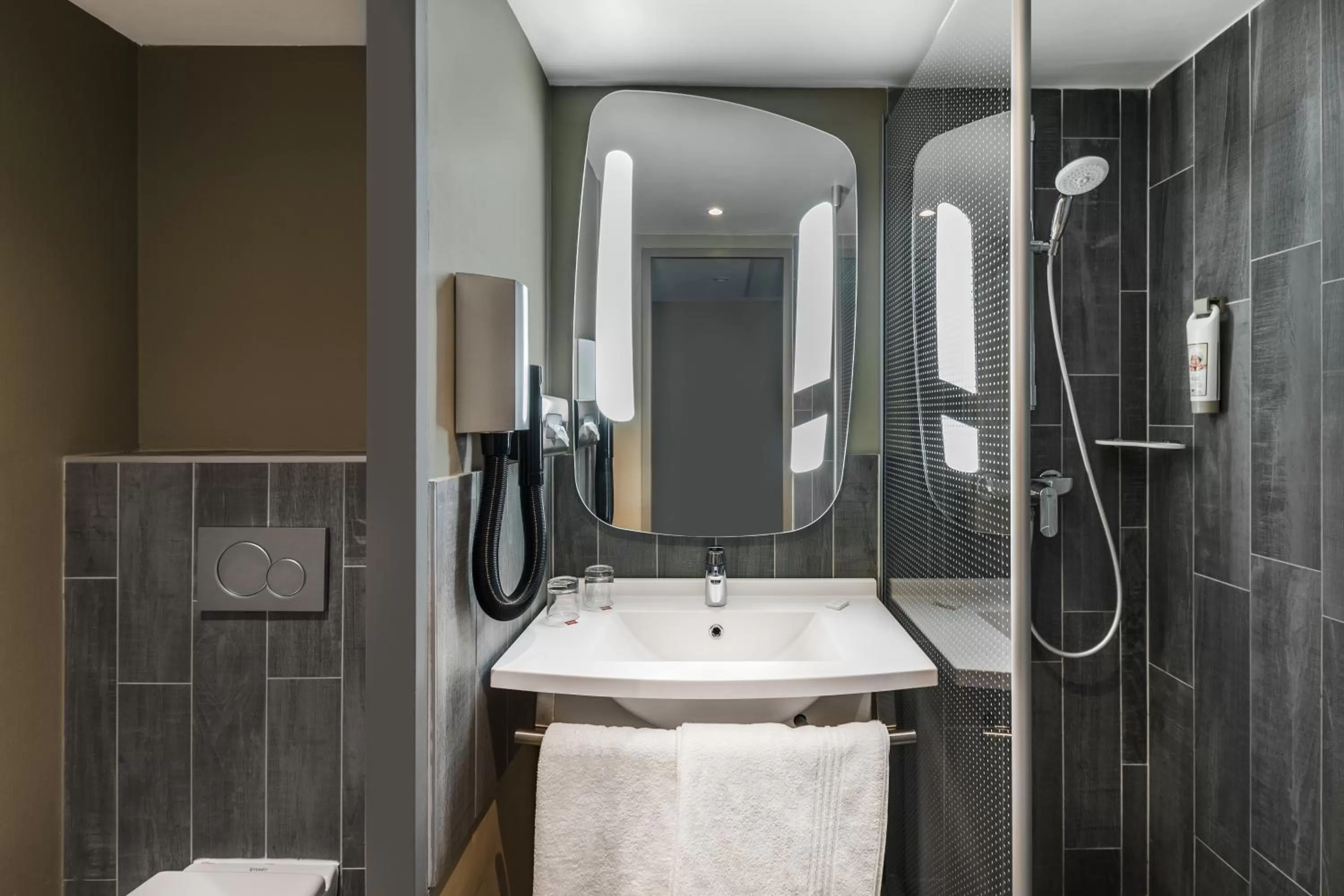 Sweet Room with Double Bed in ibis Budapest Castle Hill