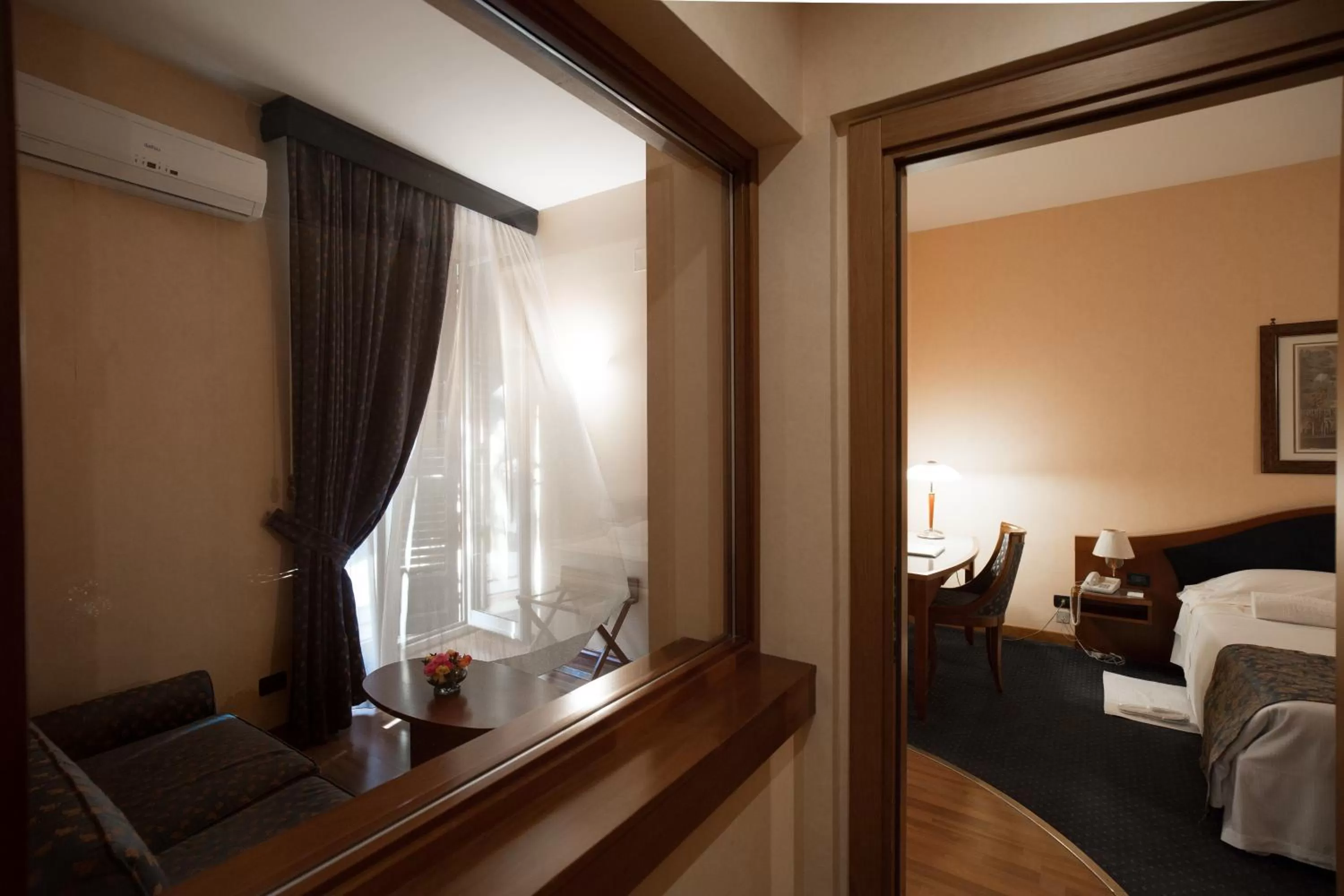 Triple Room in Massimo Plaza Hotel