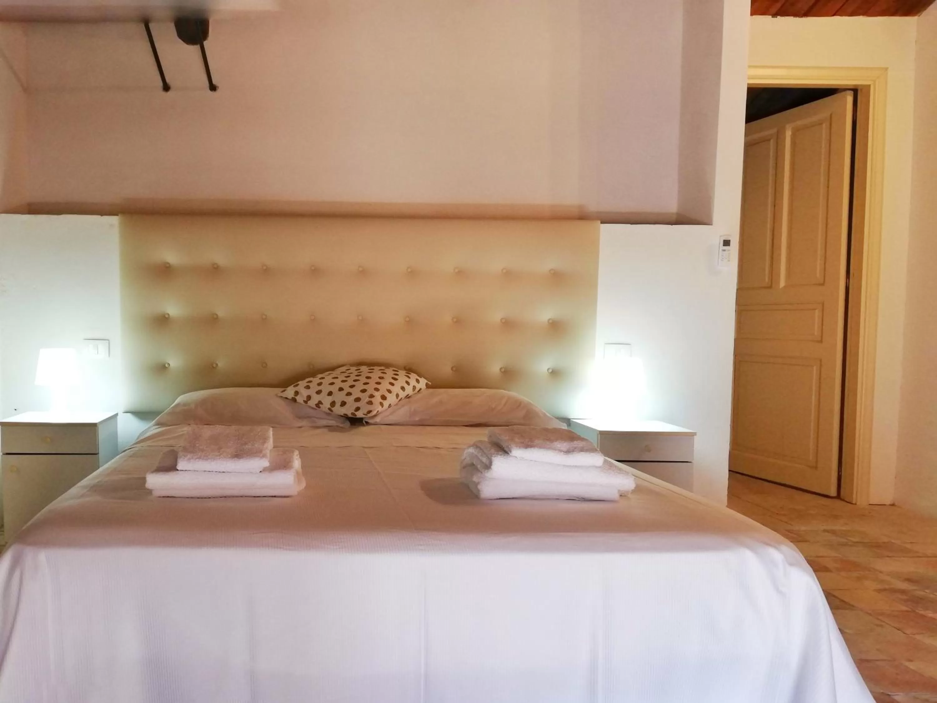 Small Double Room in Landolina Palace Hotel