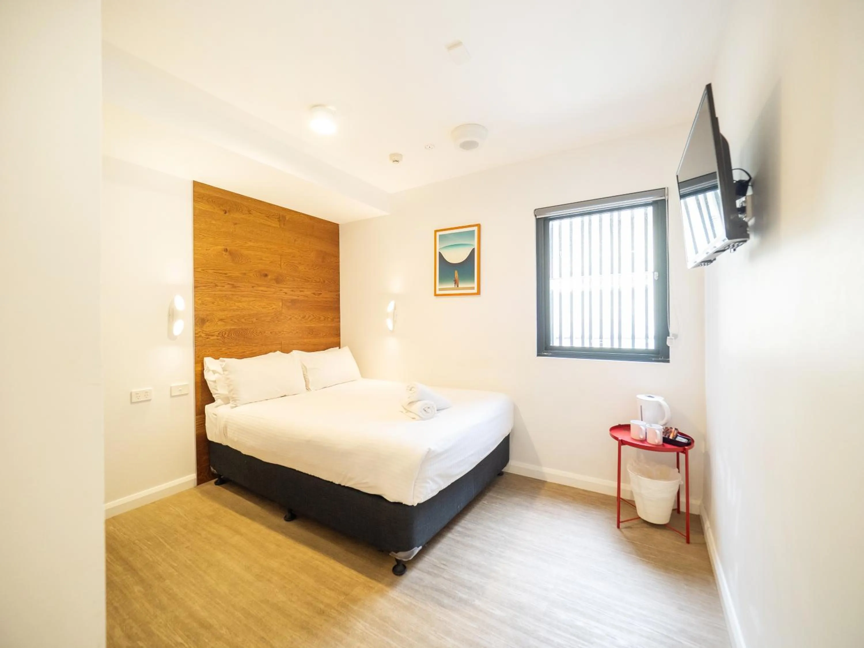 Premium Double with Ensuite in YHA Byron Bay