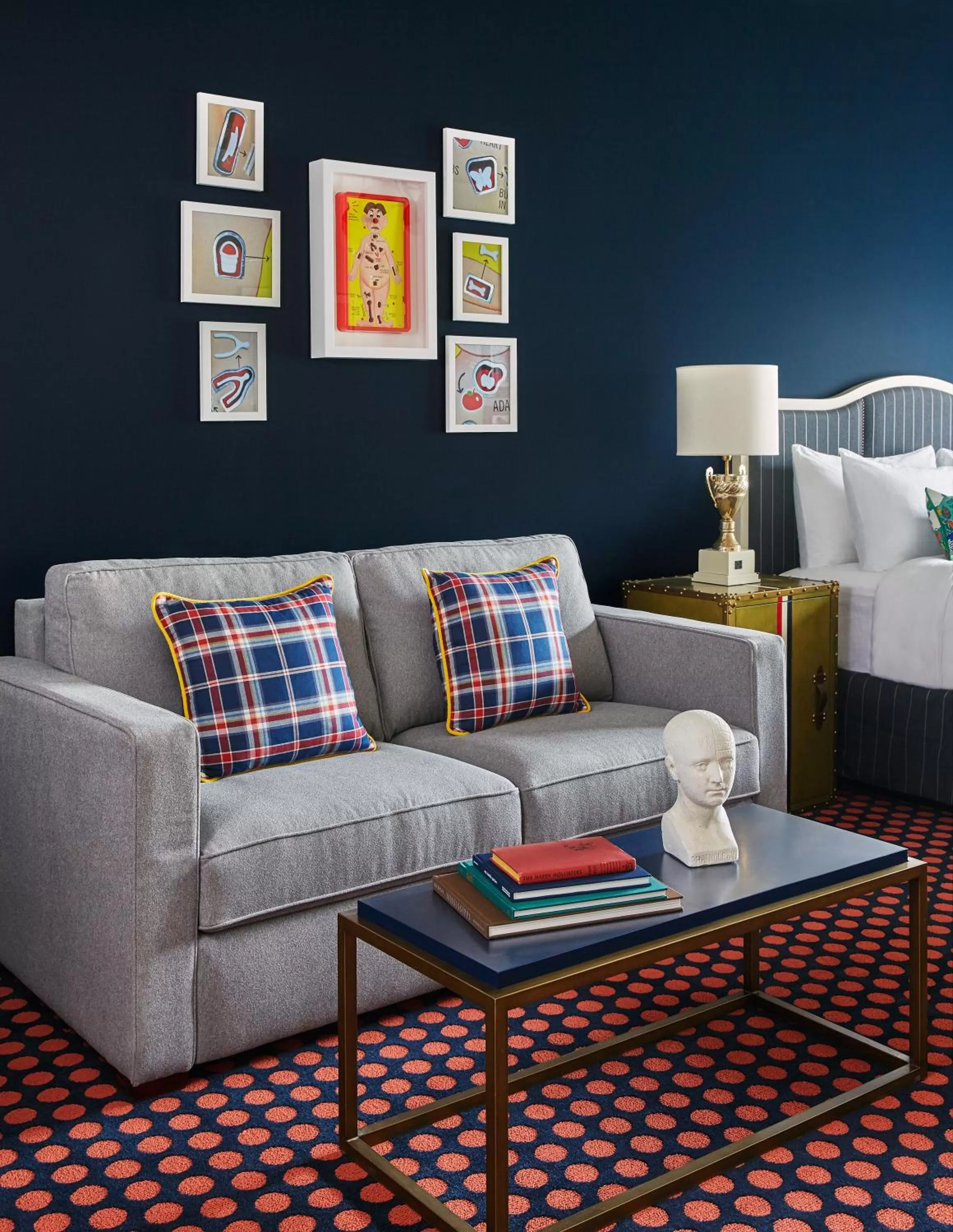 Graduate King Room with Sofa Bed in Graduate by Hilton Oxford