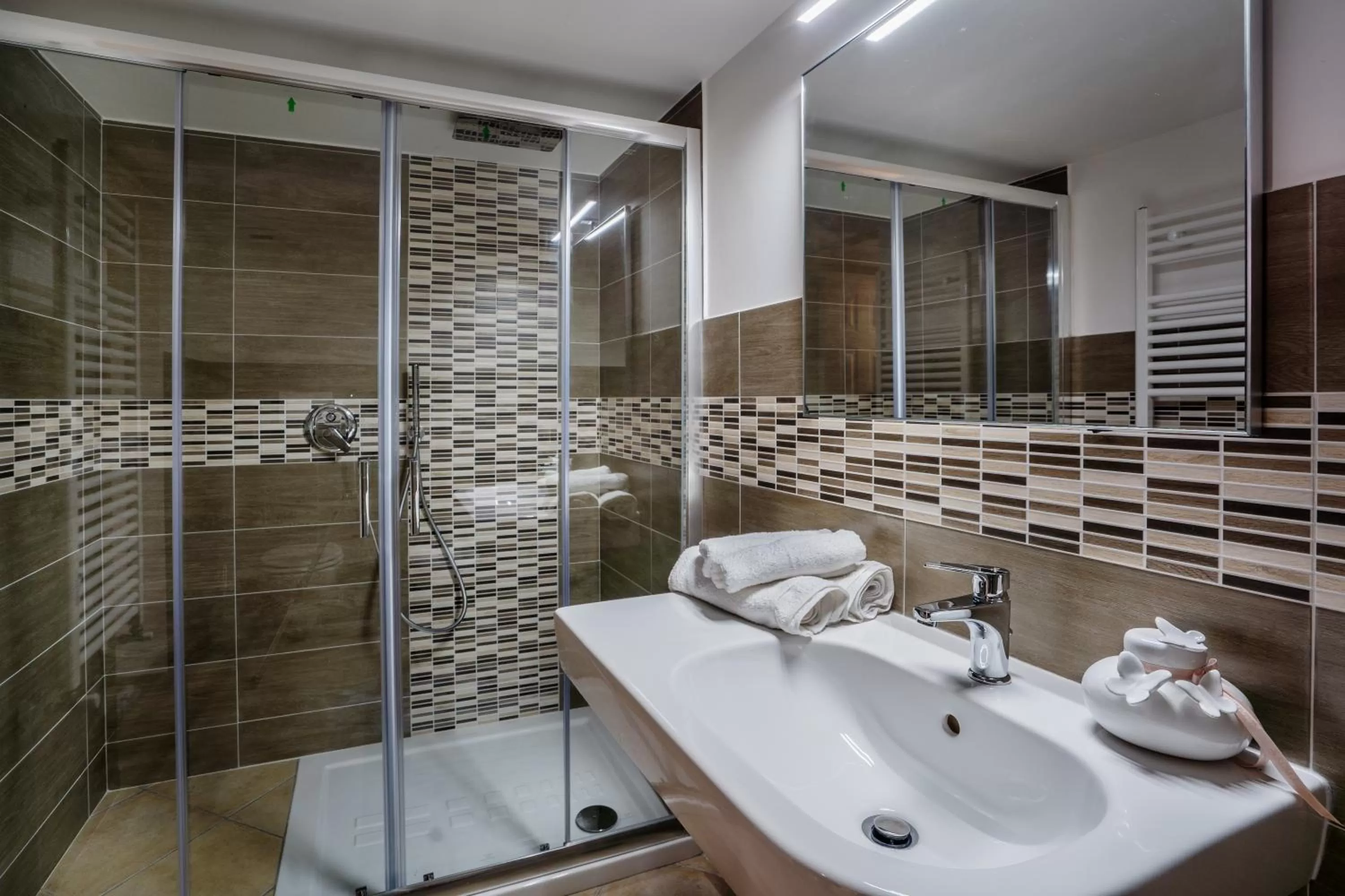 Twin Room in The View House