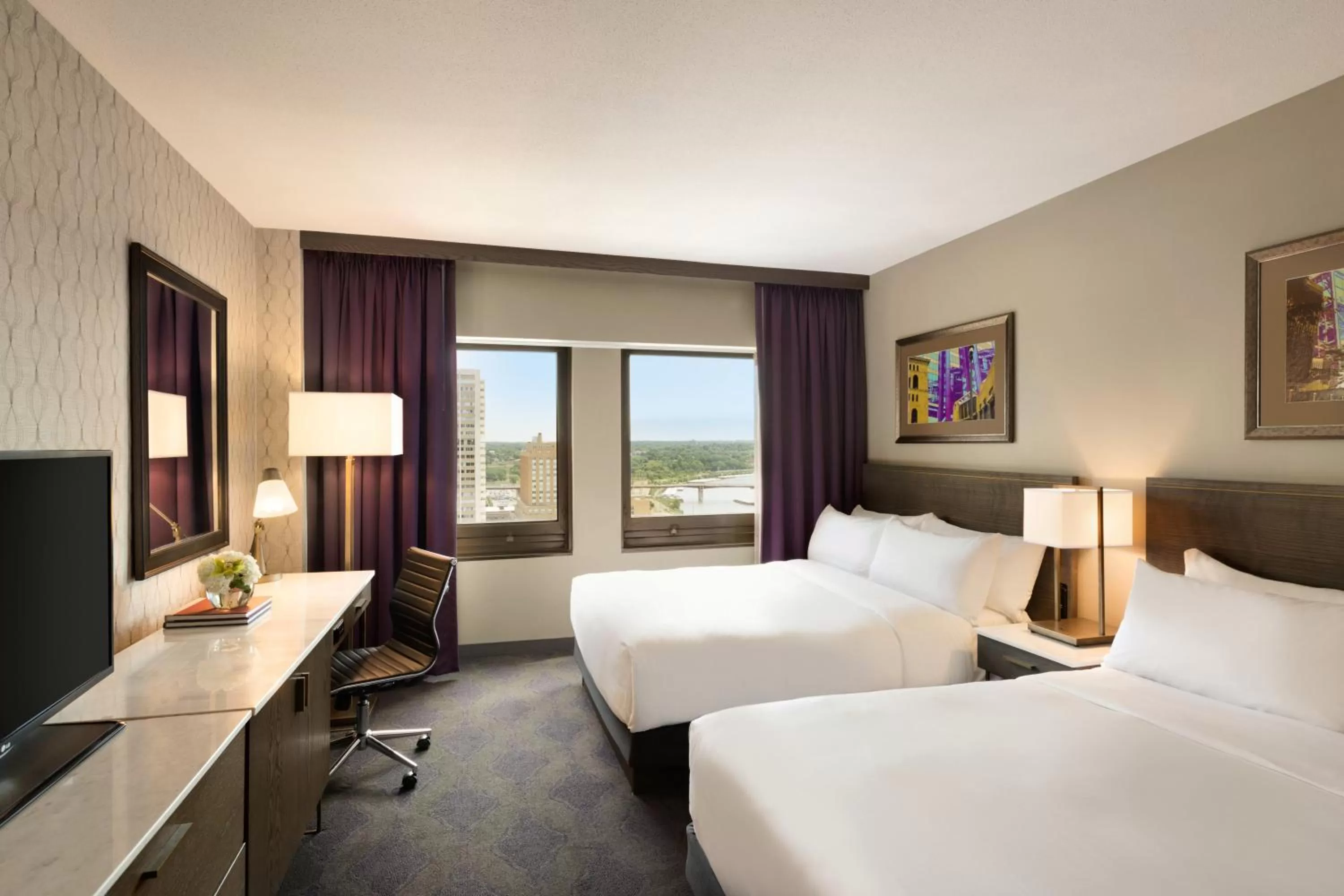 Classic Room in InterContinental St. Paul Riverfront by IHG