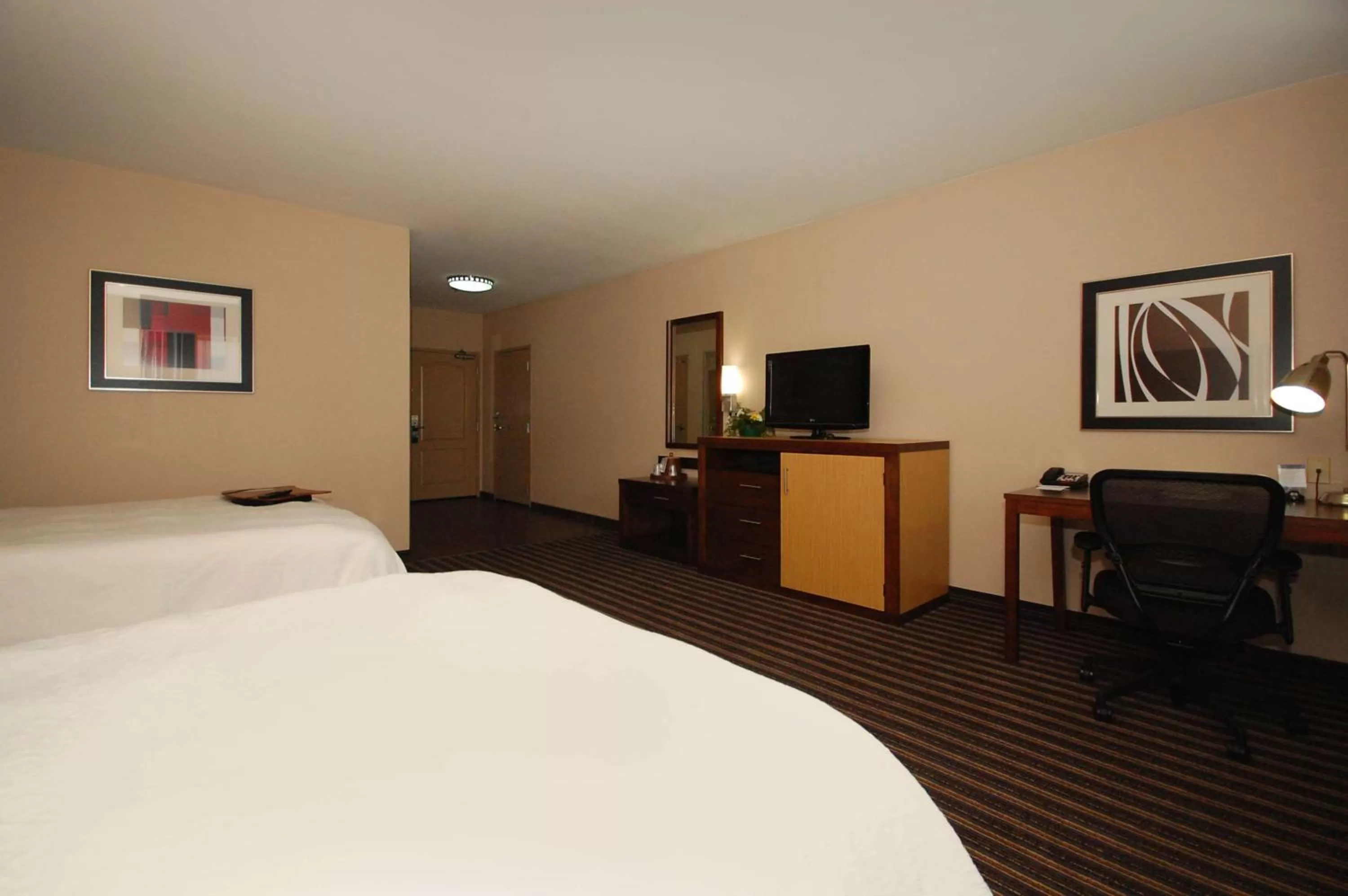 Suite with Two Queen Beds and Bath Tub - Mobility and Hearing Access/Non-Smoking in Hampton Inn Jackson/Flowood - Airport Area MS