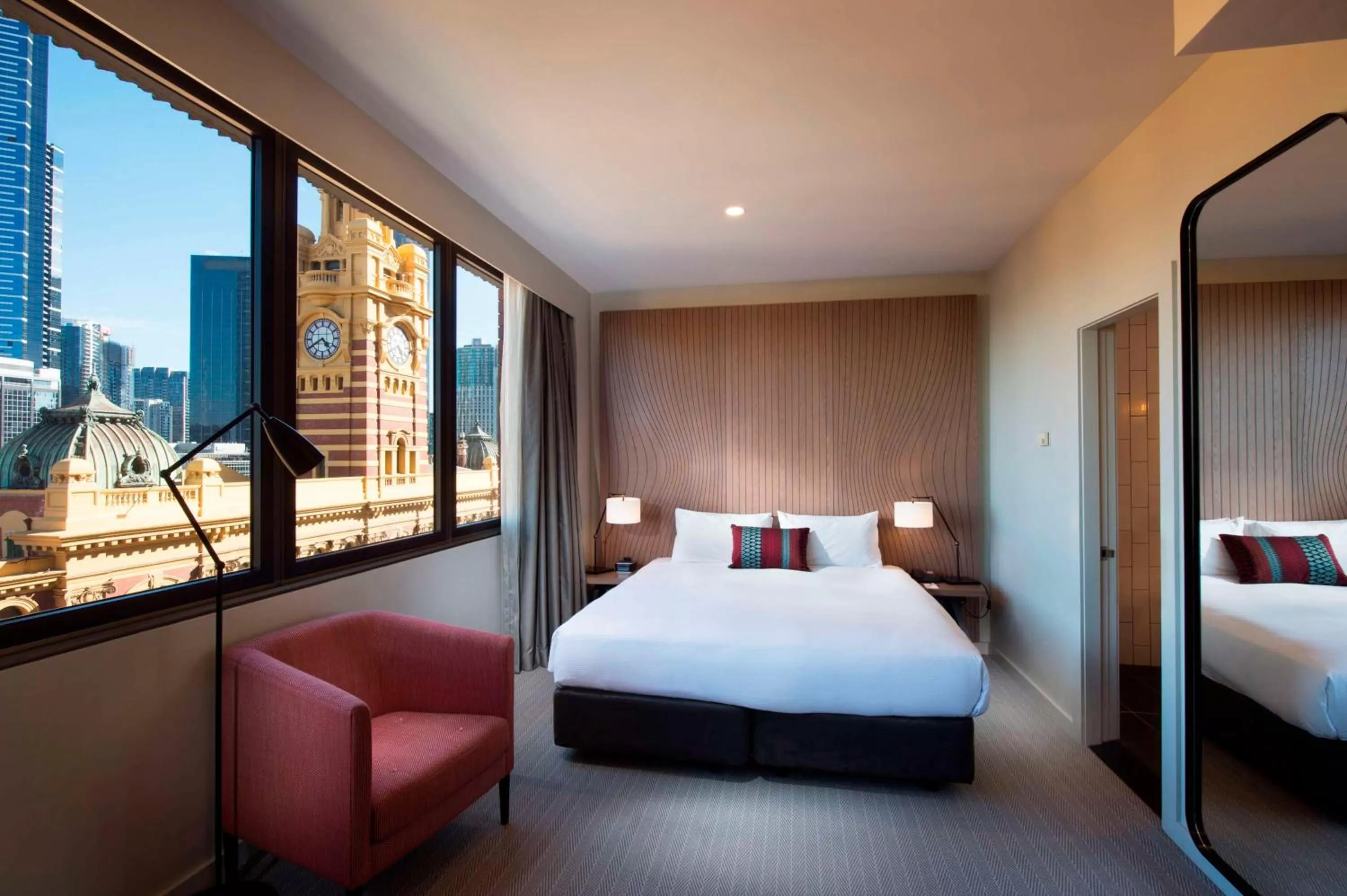 King Room with Flinders St Station View  in DoubleTree by Hilton Melbourne