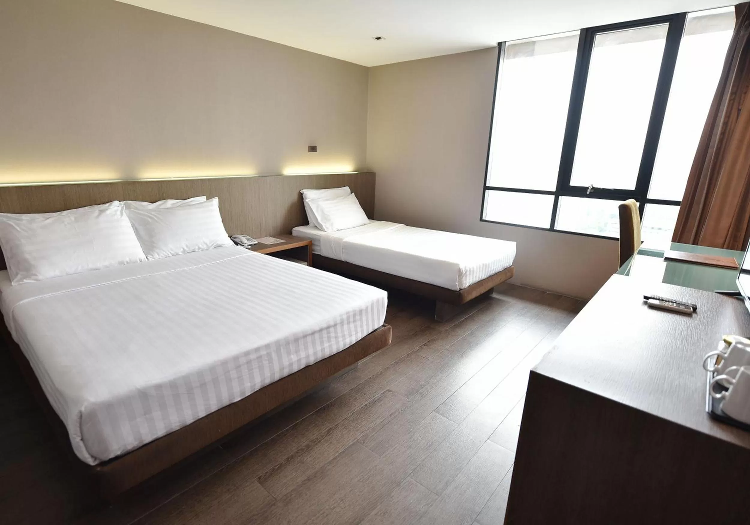 Family Room in Bangkok City Hotel