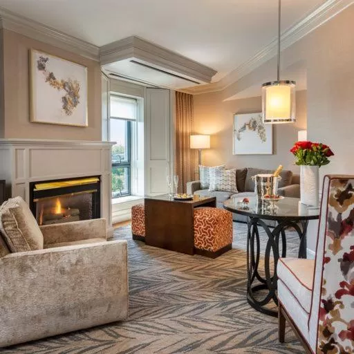 Executive King Suite in Beechwood Hotel