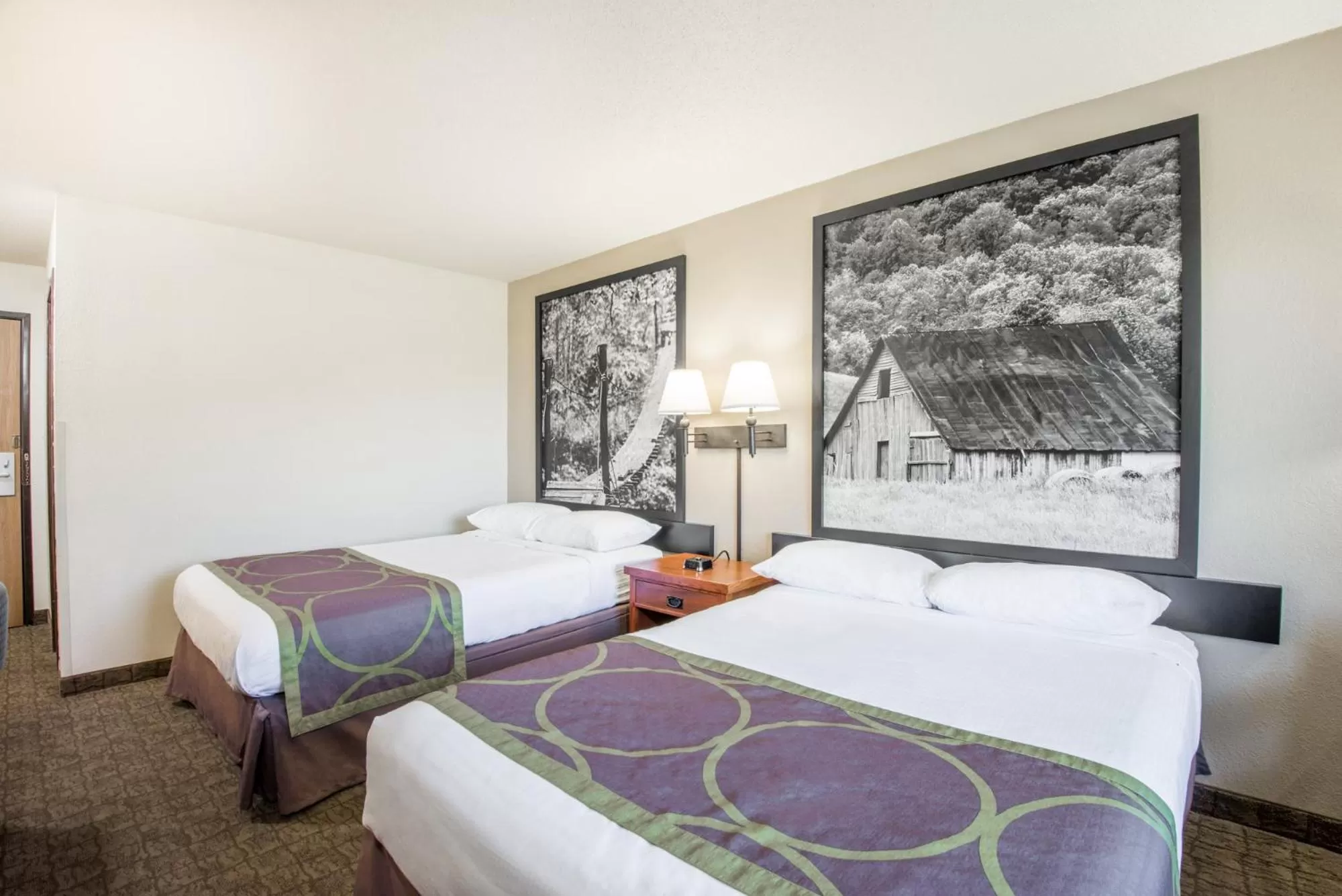 Deluxe Double Room with Two Double Beds - Non-Smoking in Super 8 by Wyndham Ripley