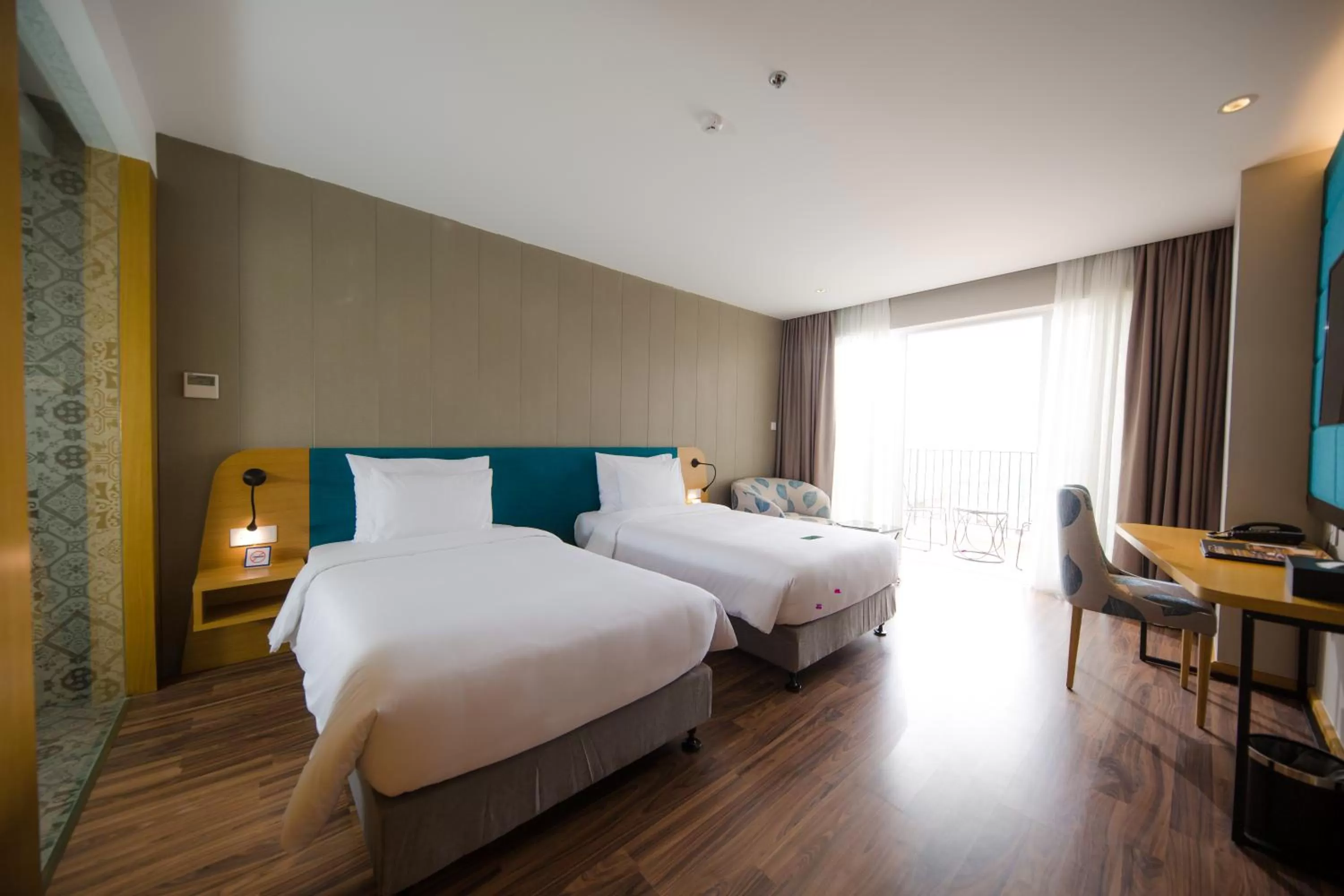 Premier Twin Room in Quinter Central Nha Trang