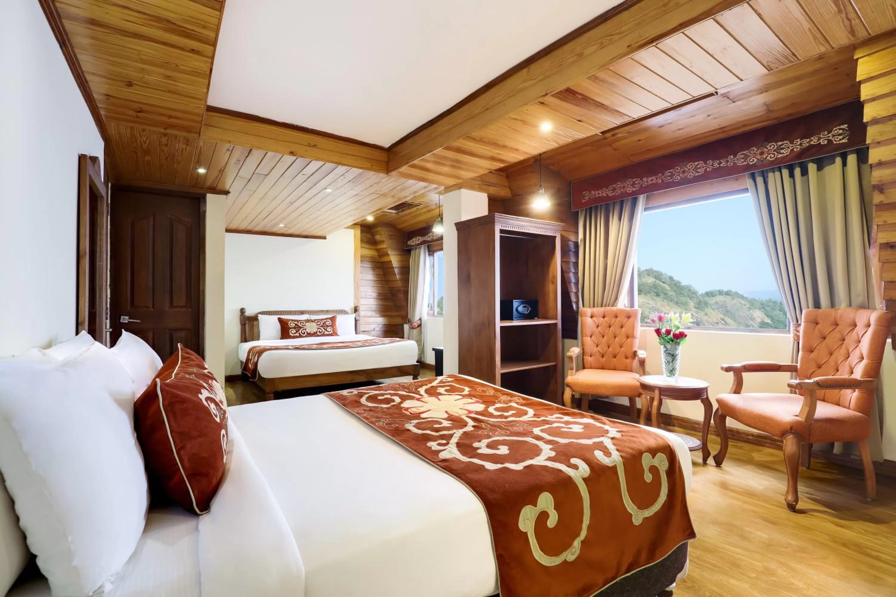 Family Room  in Summit Hermon Hotel & Spa