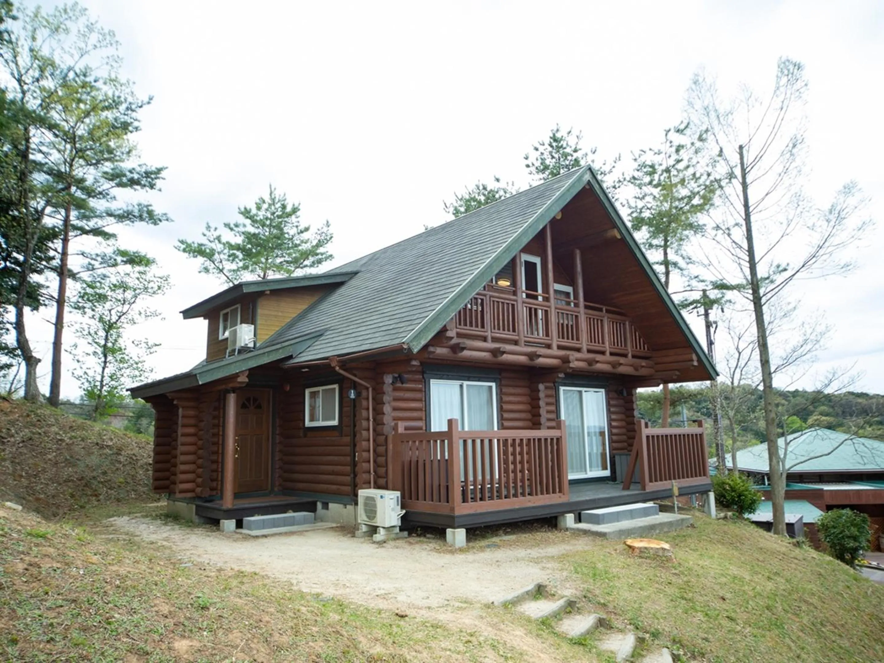 Two-Bedroom Cottage (14 Adults) in Matsue Forest Park