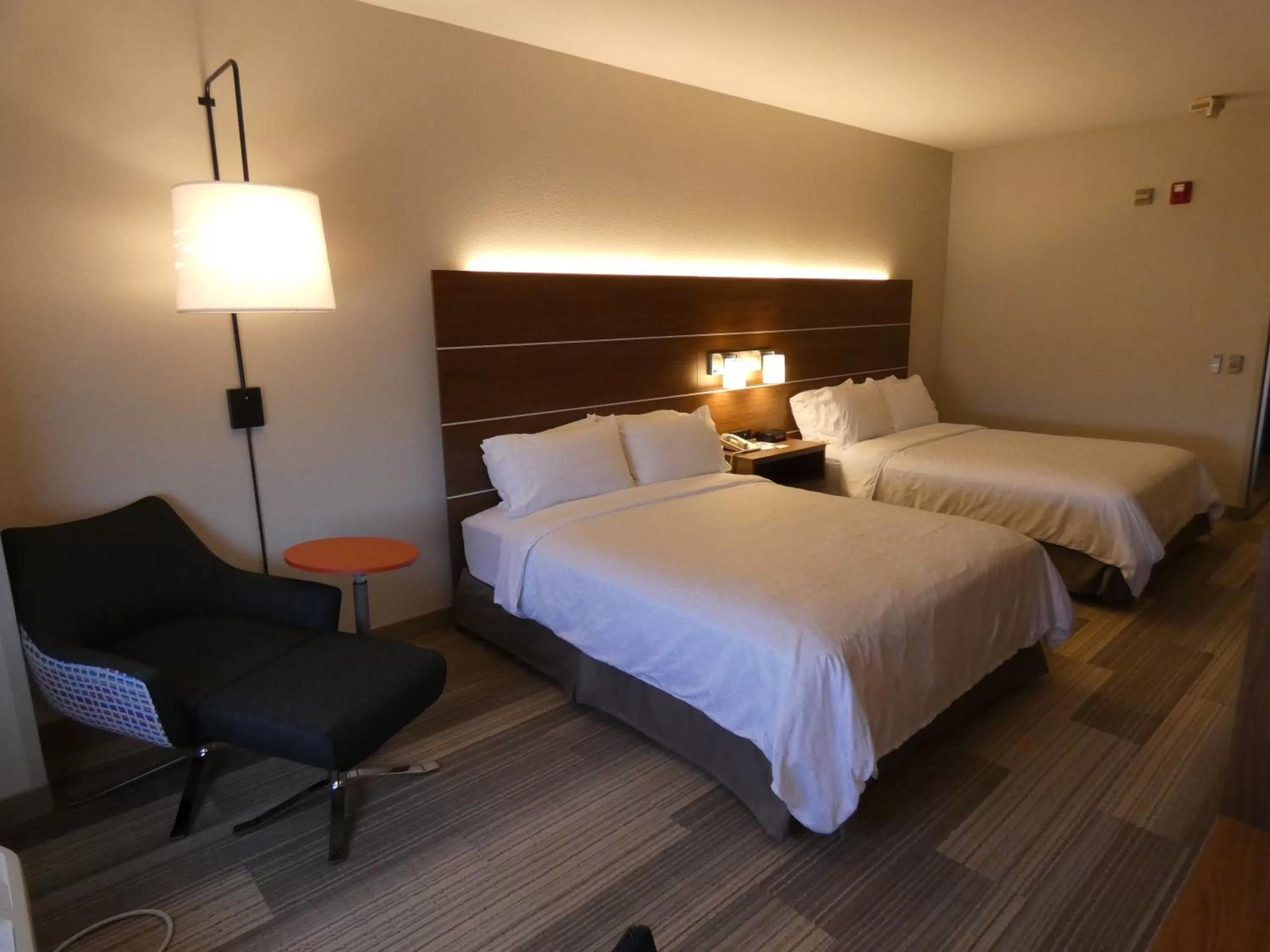 Queen Room with Two Queen Beds - Hearing Accessible/Non-Smoking in Holiday Inn Express Hotel & Suites Limon I-70/Exit 359 by IHG