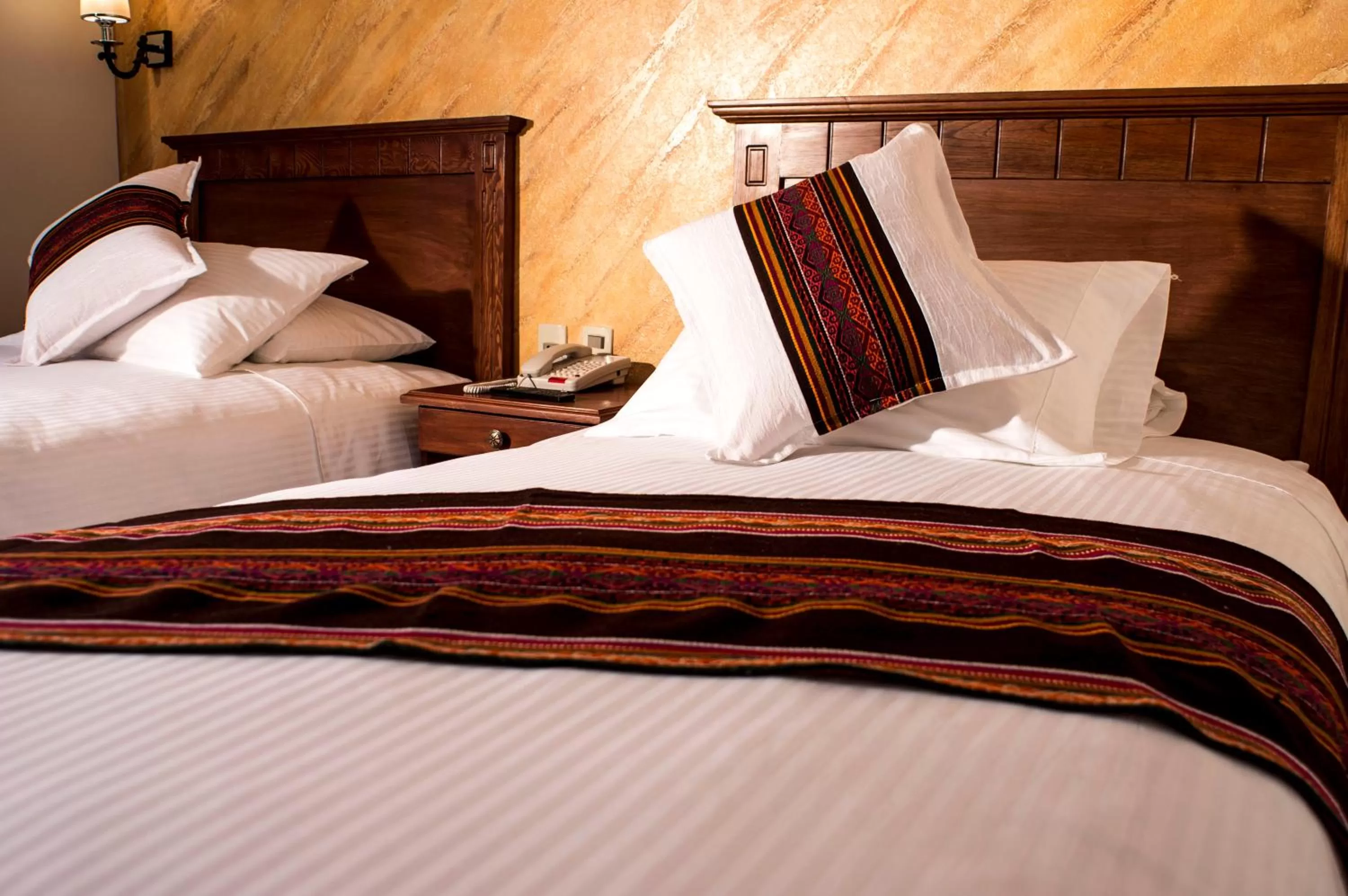 Standard Twin Room in Qantu Hotel