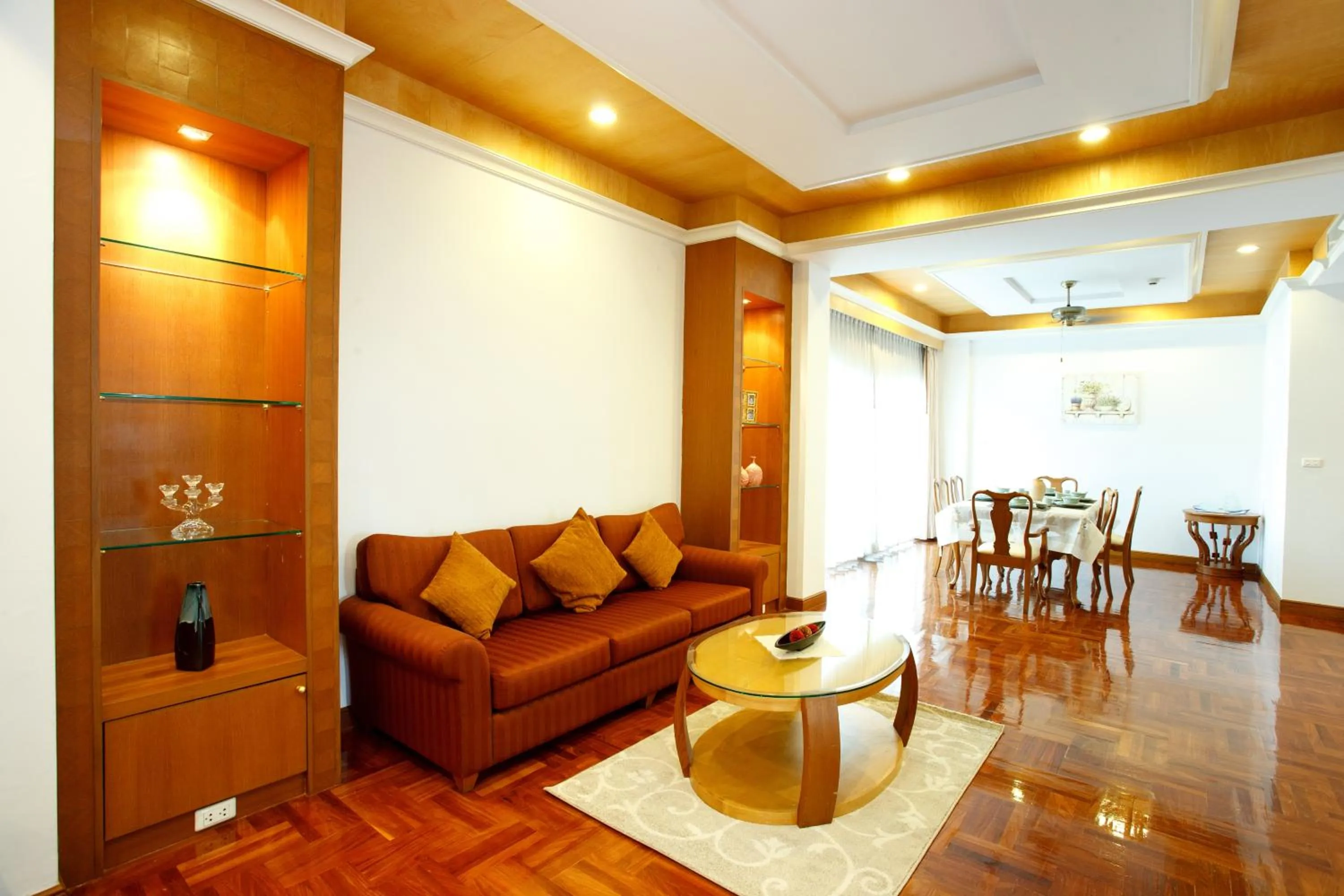 Family Three-Bedroom Suite in Chaidee Mansion