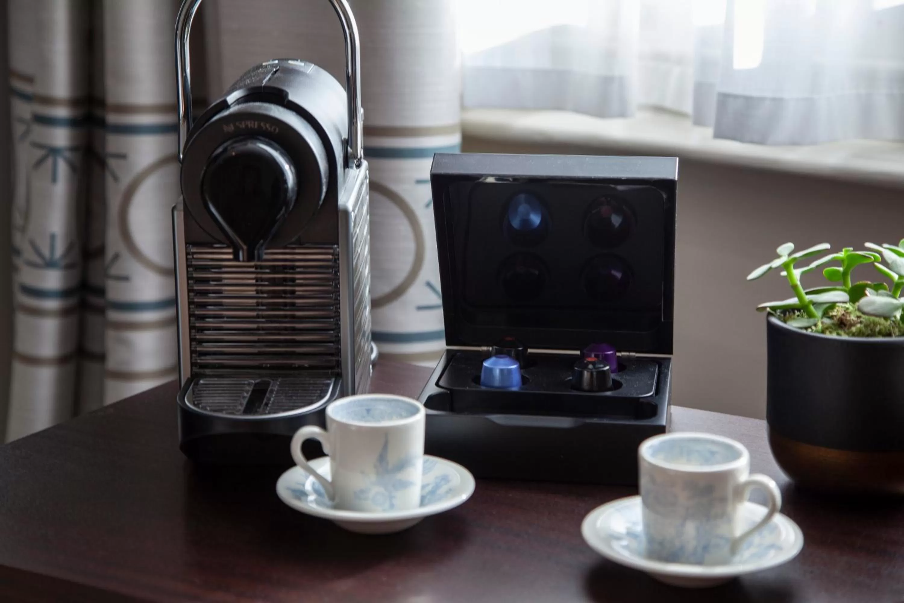 Georgian Junior Suite in Richmond Hill Hotel