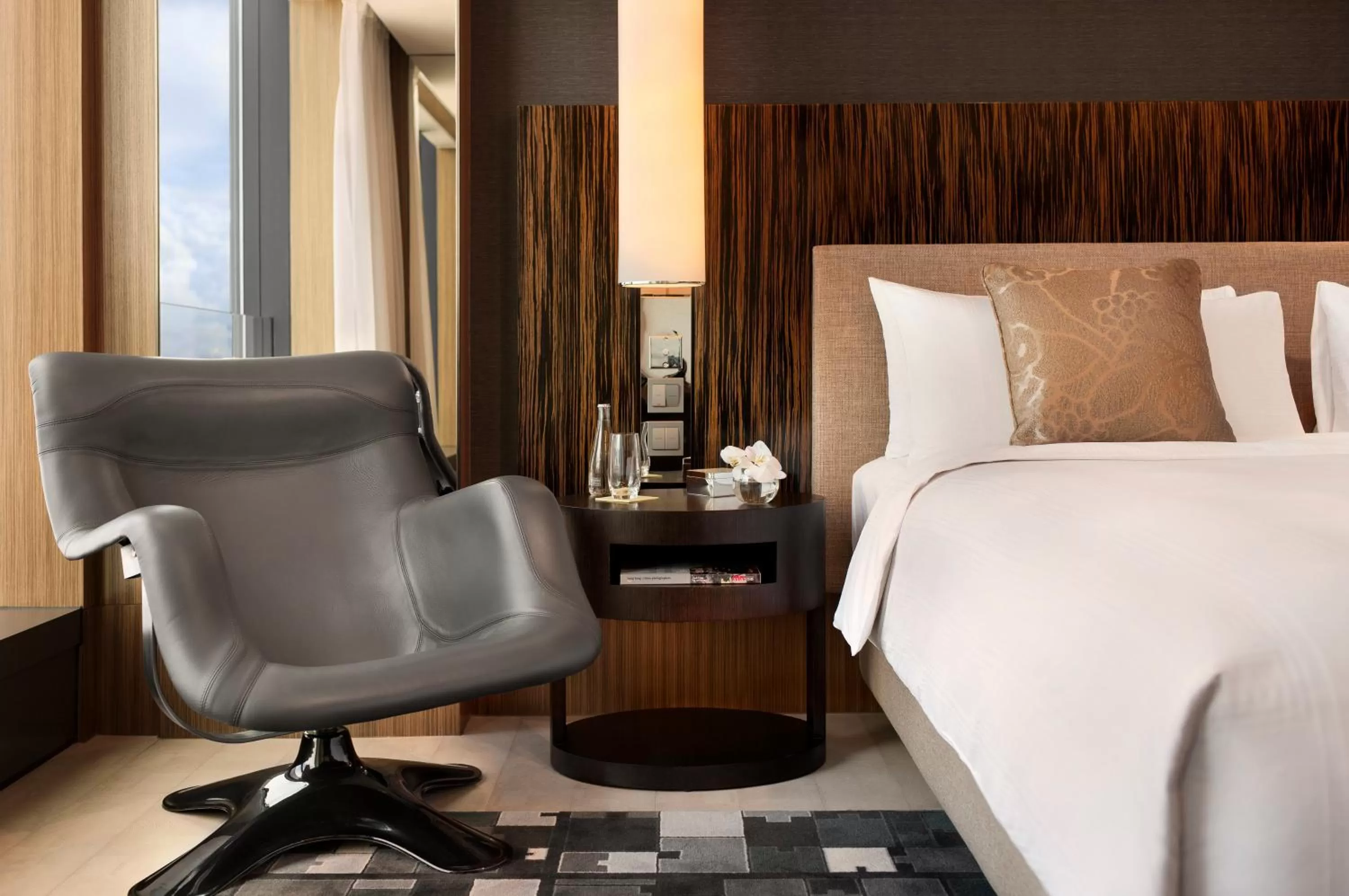 ICON 36 King Room with City View in Hotel ICON