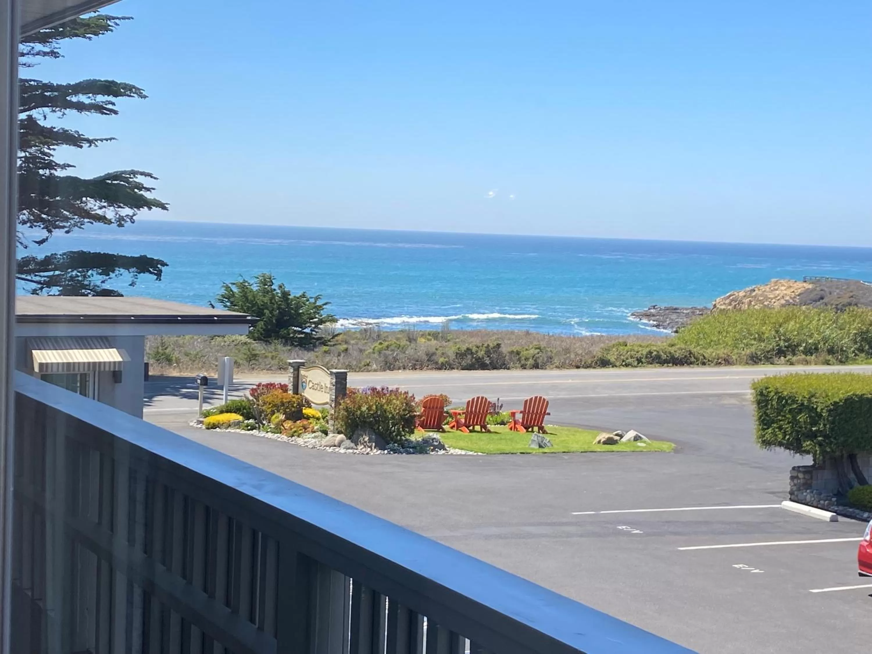 2-Queen Partial Oceanview Room. No Pets in Castle Inn