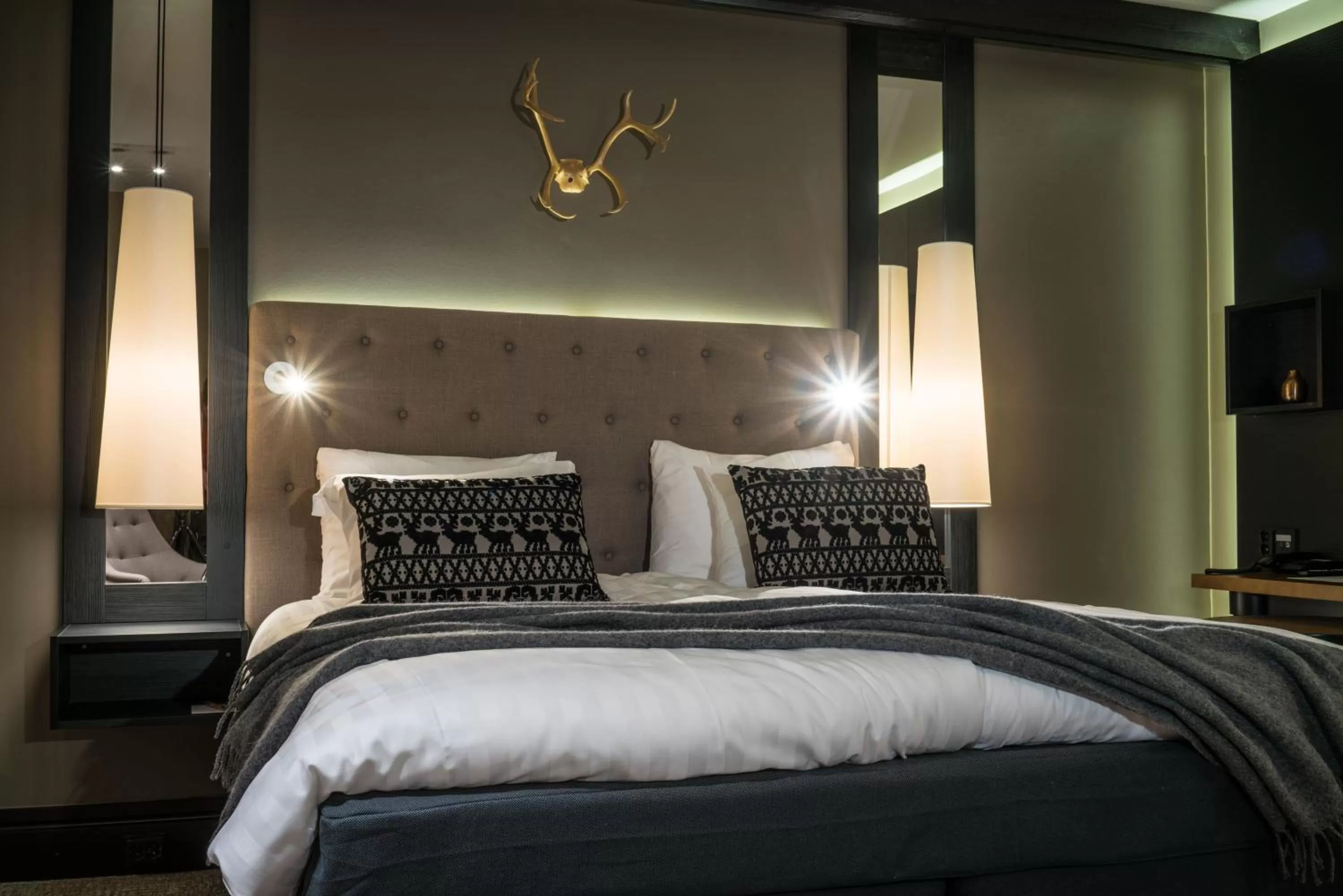 Northern Deluxe King Room in Lapland Hotels Oulu