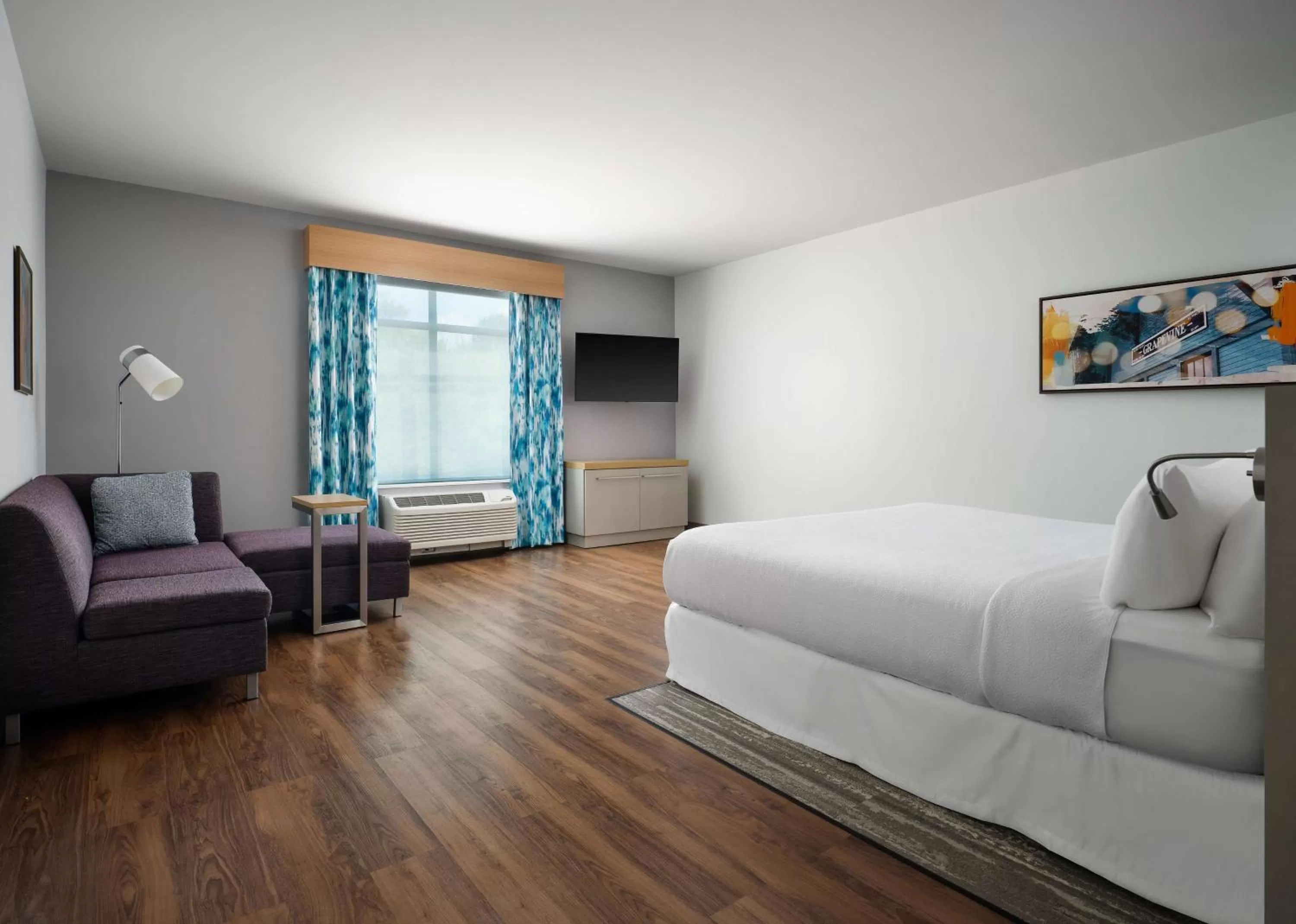 Deluxe King Room - Mobility Access in Hilton Garden Inn Grapevine At Silverlake Crossing, Tx