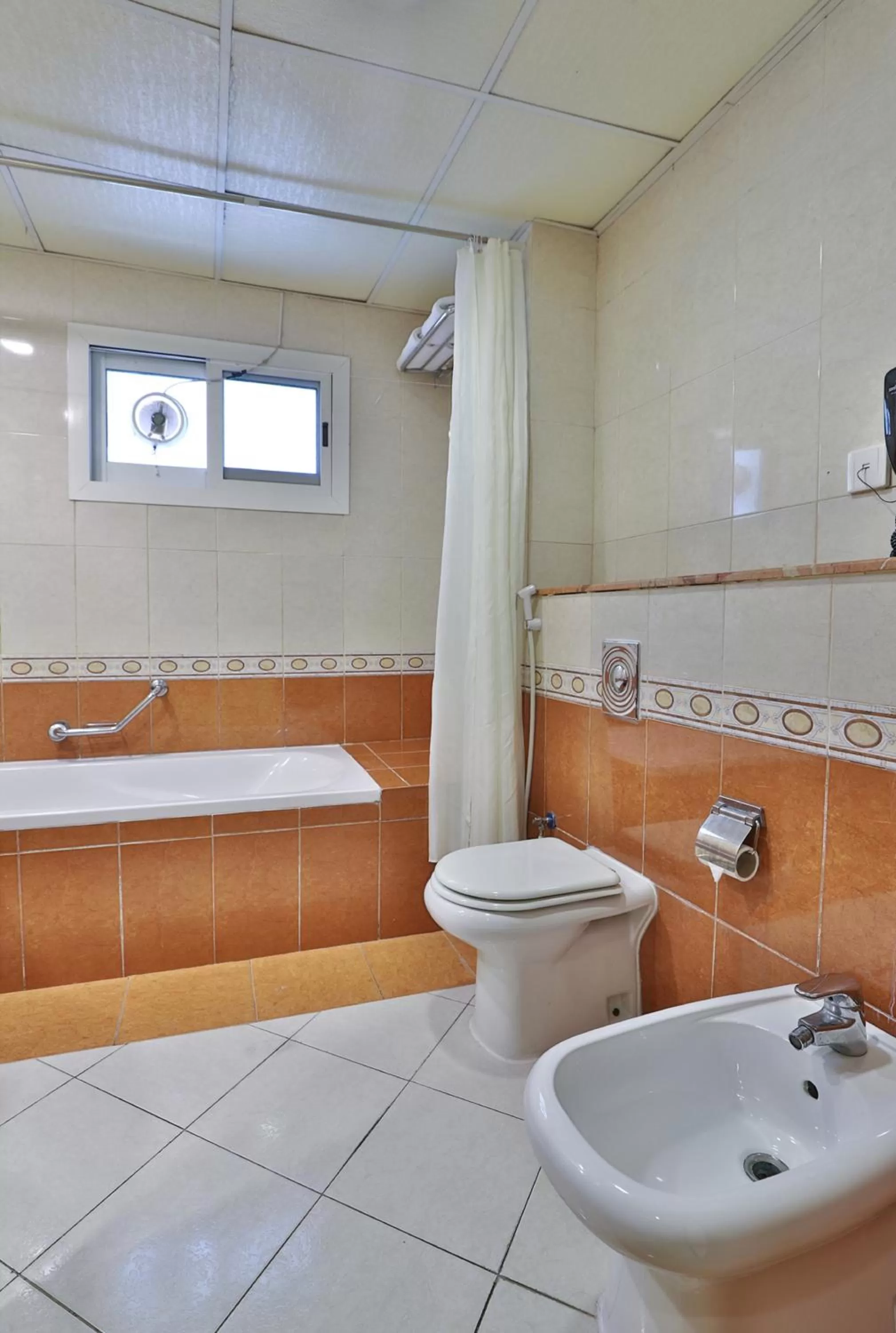 Standard Apartment in Moon Valley Hotel Apartment - Bur Dubai, Burjuman